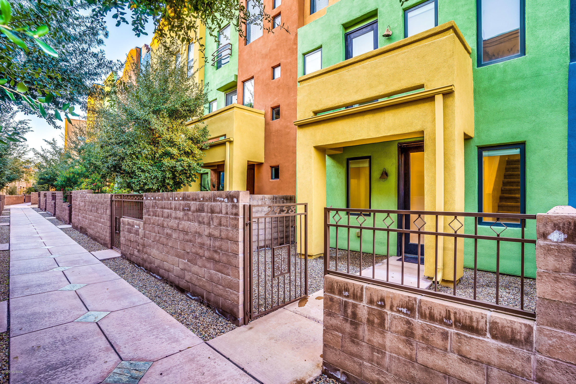 River Walk (1-140) - Residential