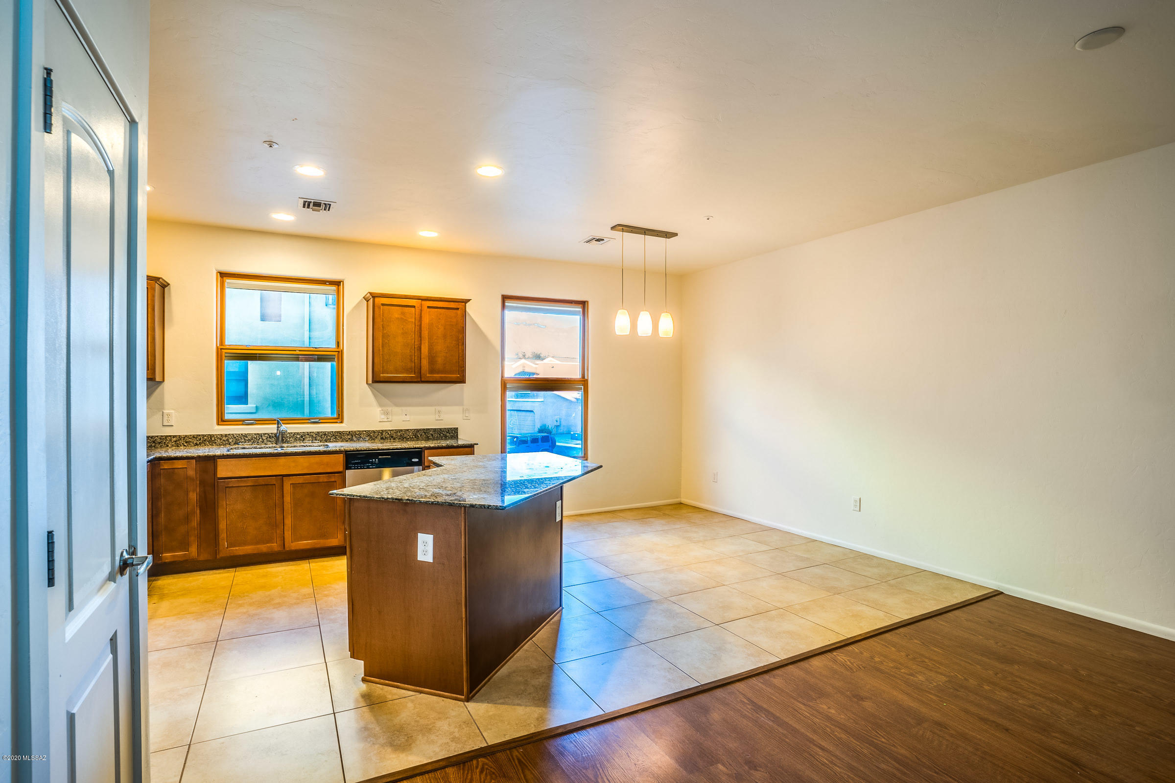 River Walk (1-140) - Residential