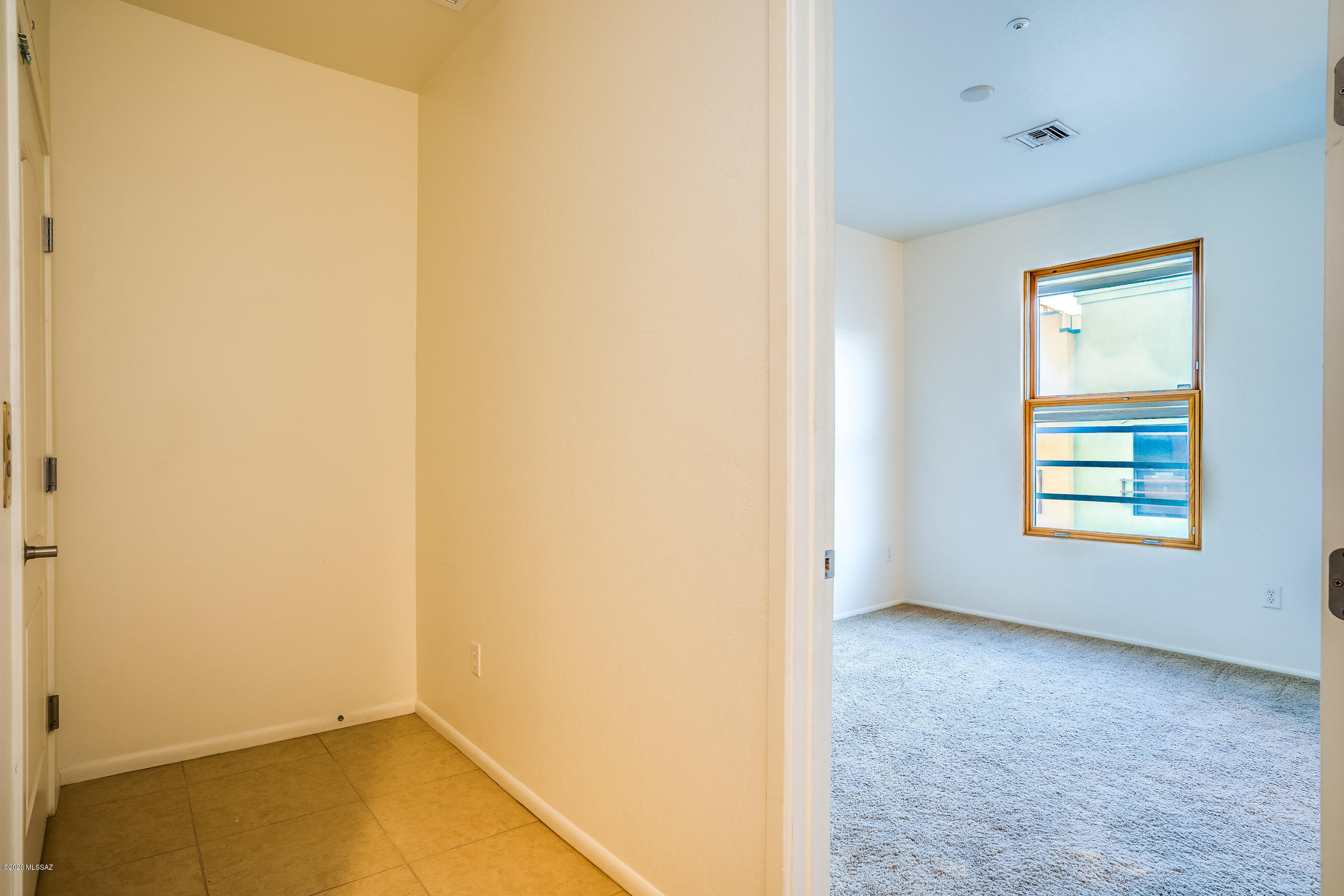 River Walk (1-140) - Residential