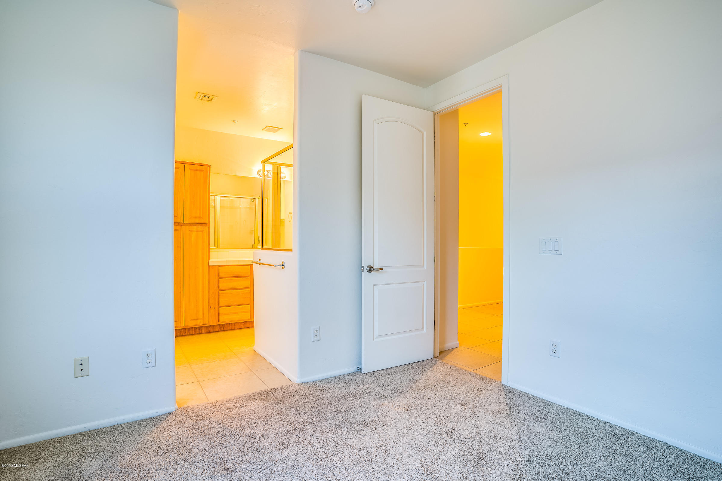 River Walk (1-140) - Residential