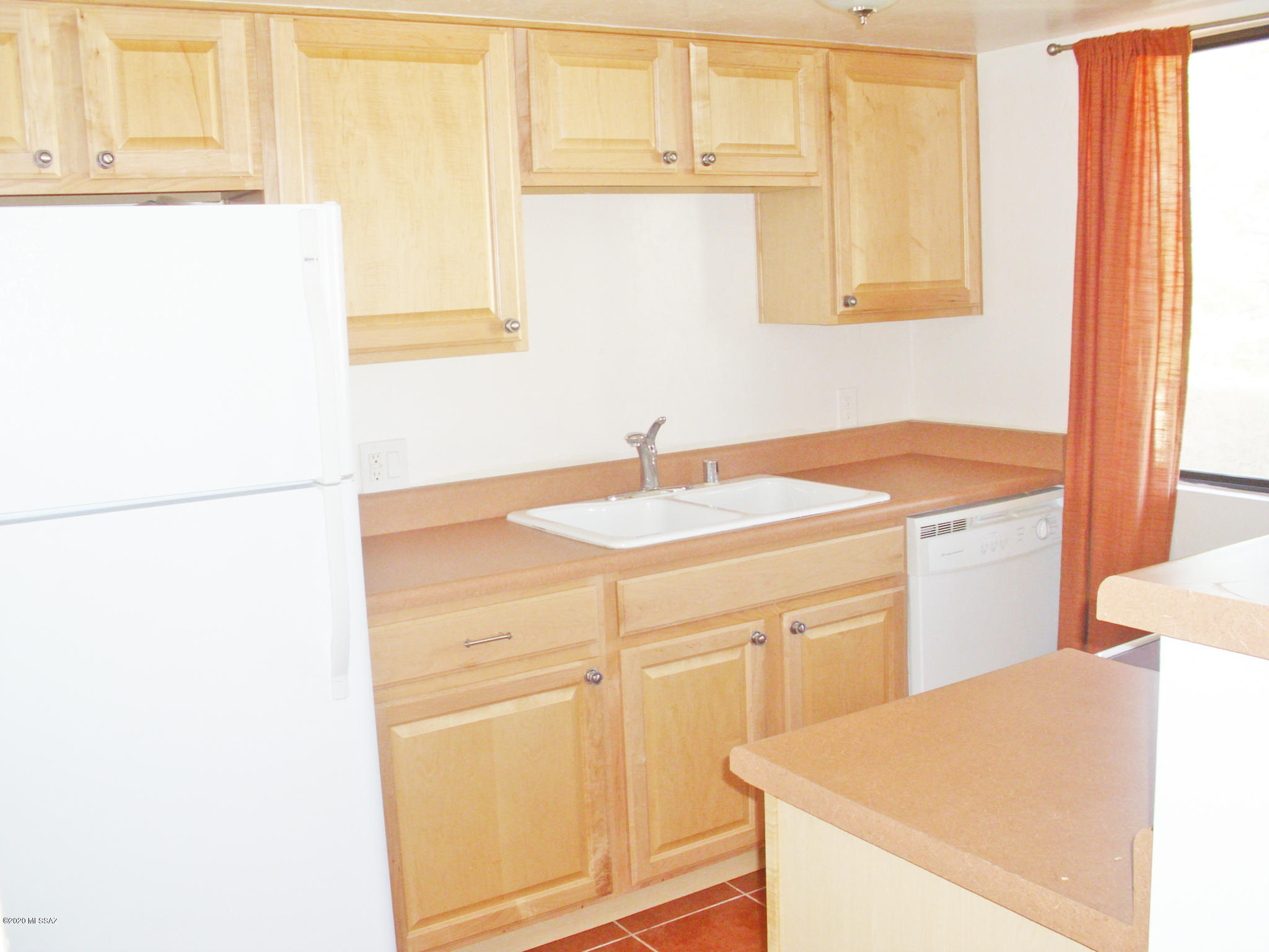 Sierra Madre Condos - Residential