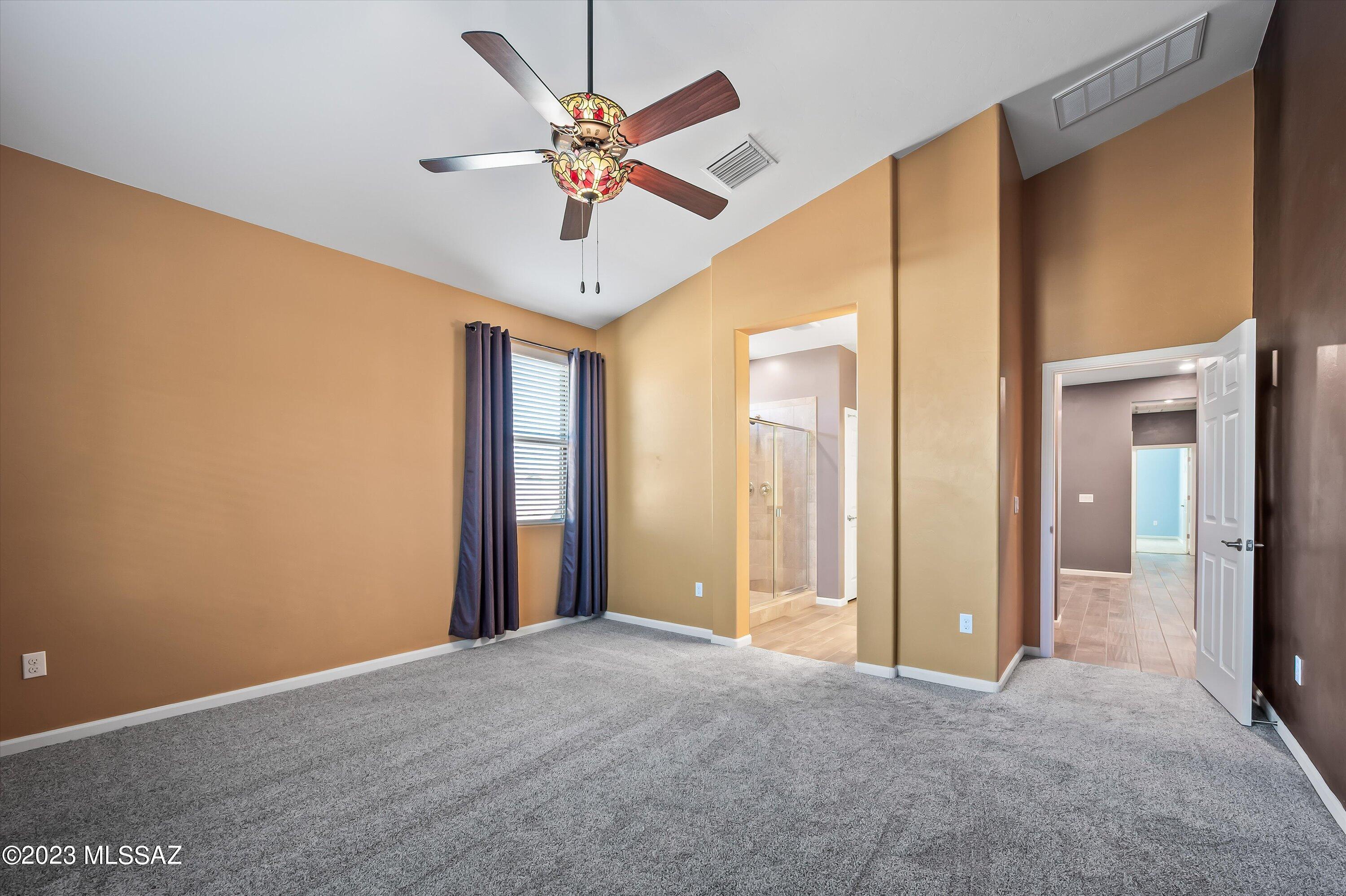 Gladden Farms 22 & 24 - Residential Lease