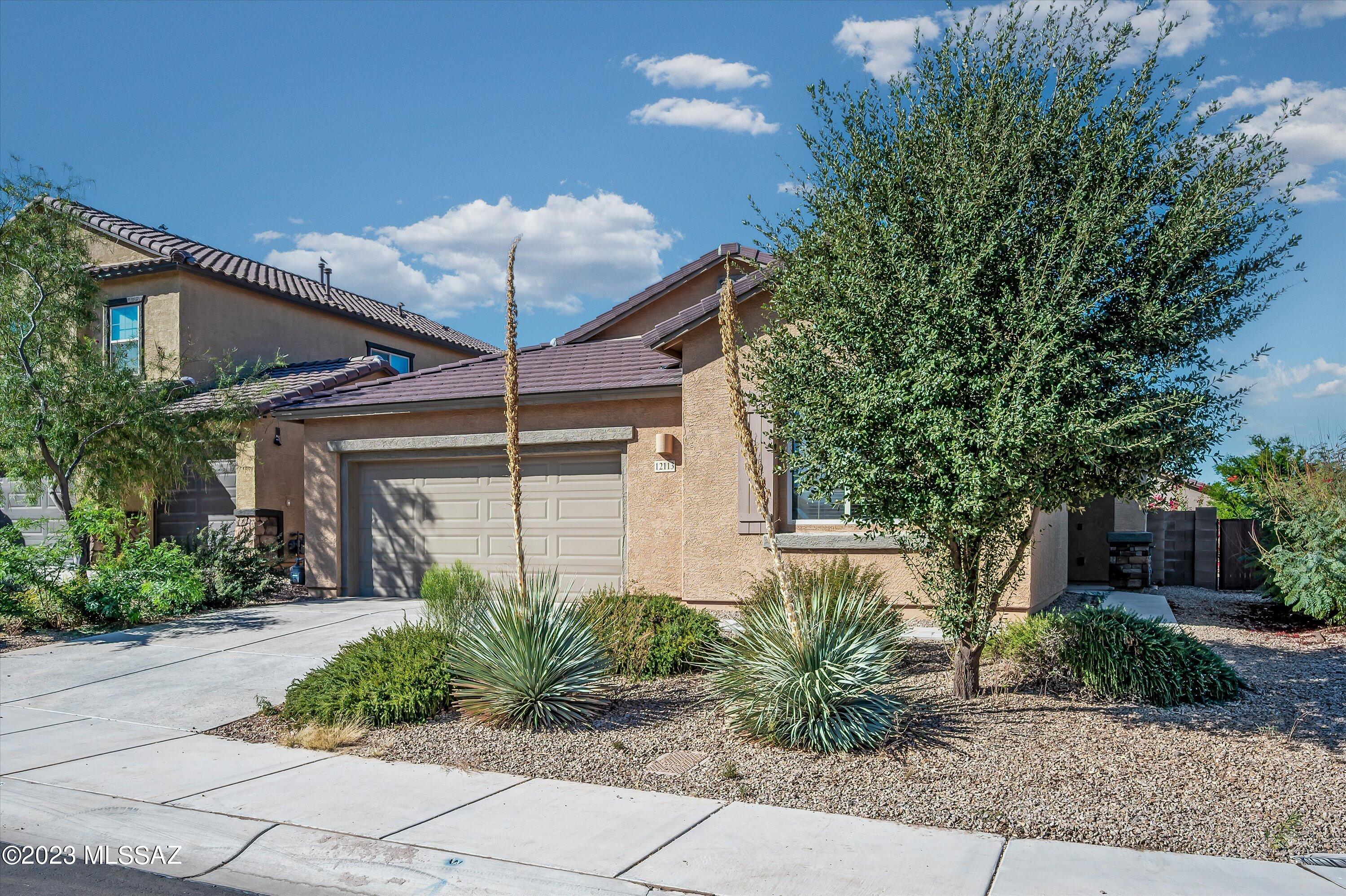 Gladden Farms 22 & 24 - Residential Lease