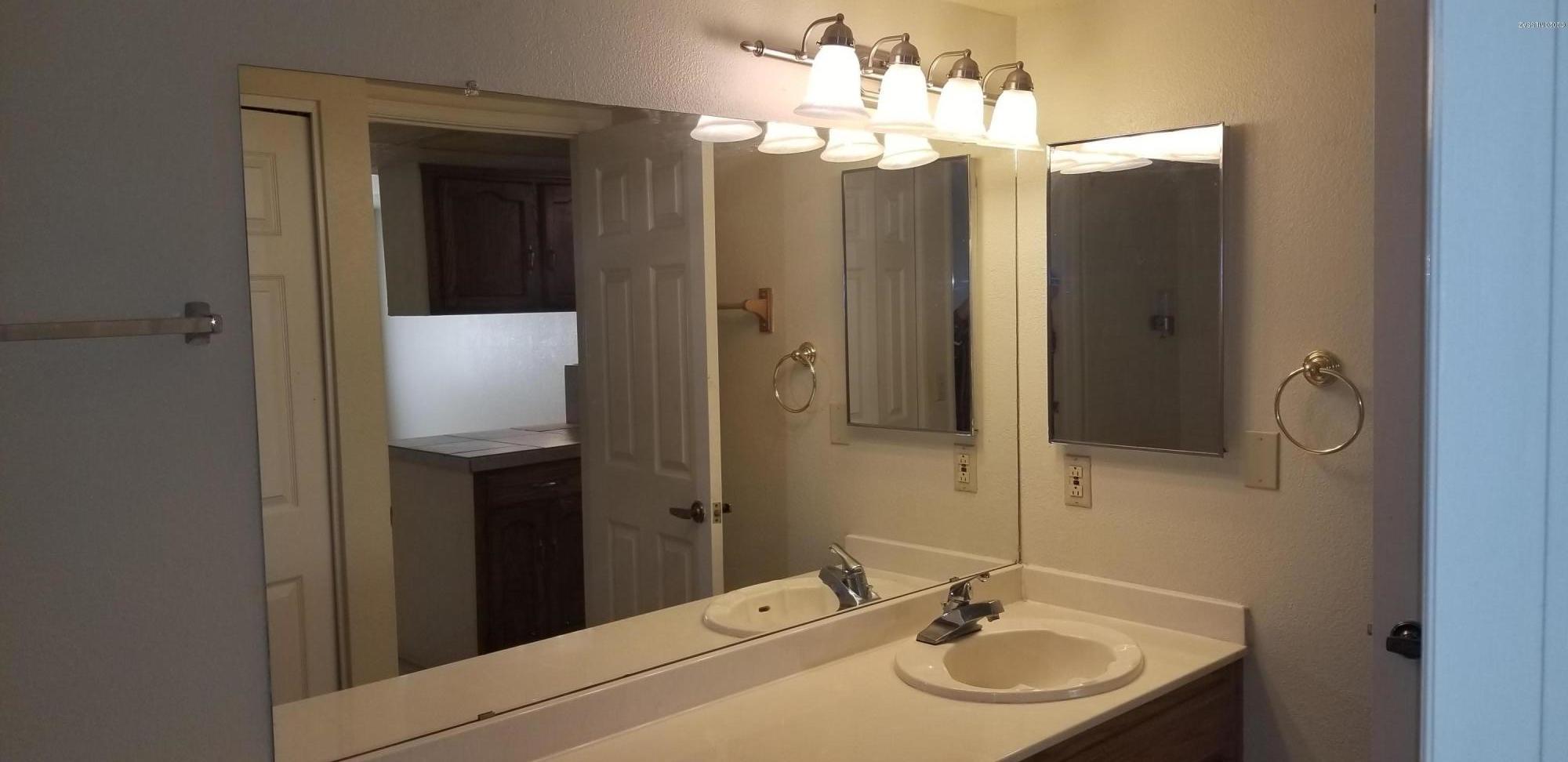 Twelve Hundred River Rd Condos - Residential Lease