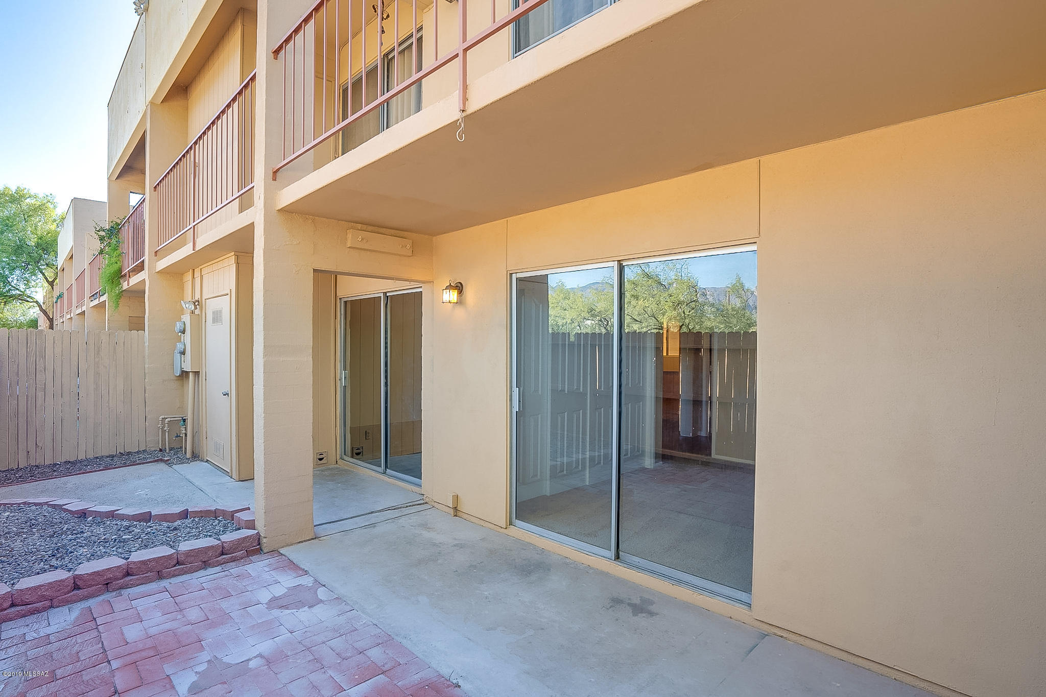 Villa Paraiso (1-67) - Residential
