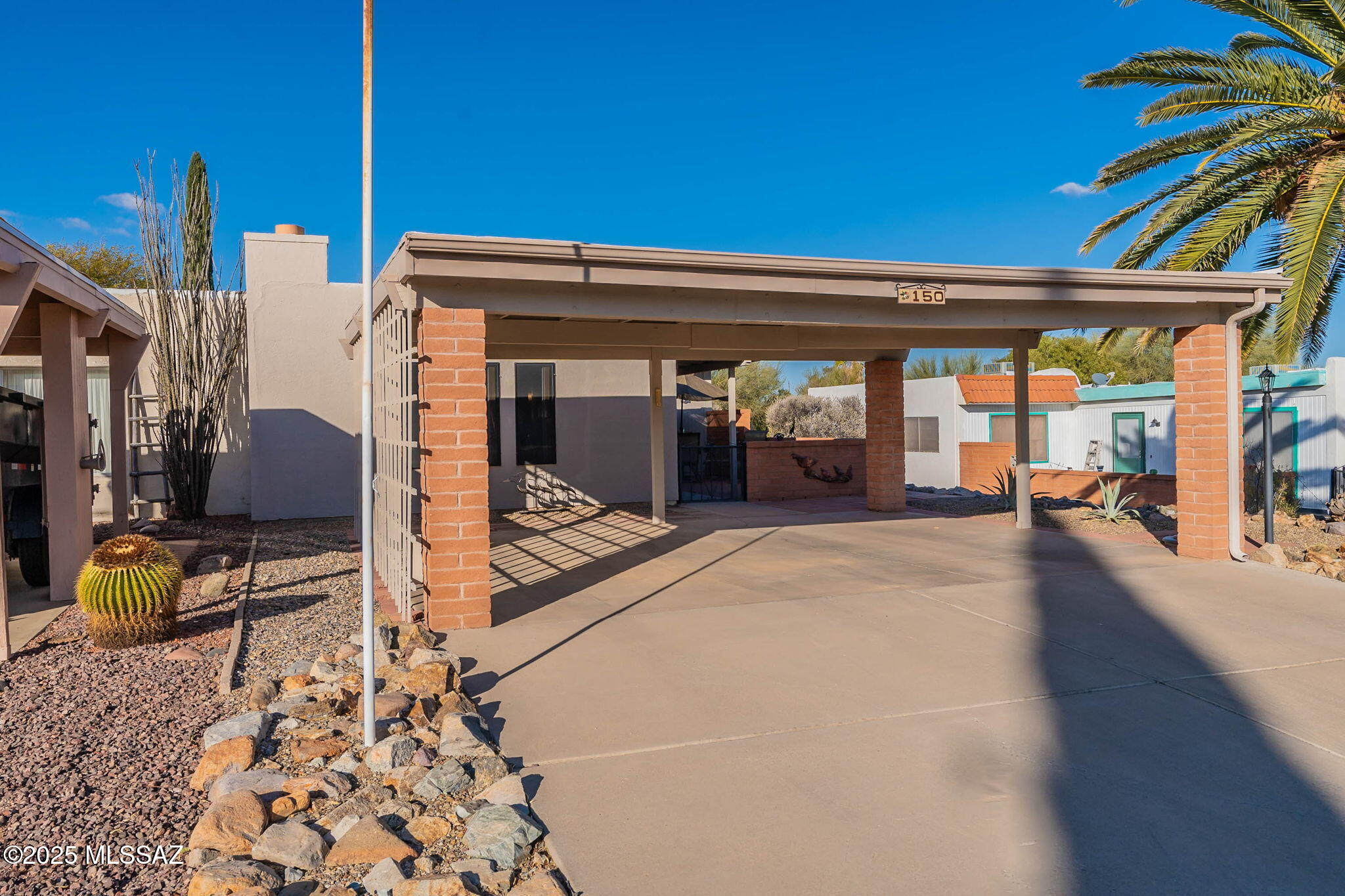 Green Valley Townhouses NO.7 - Residential