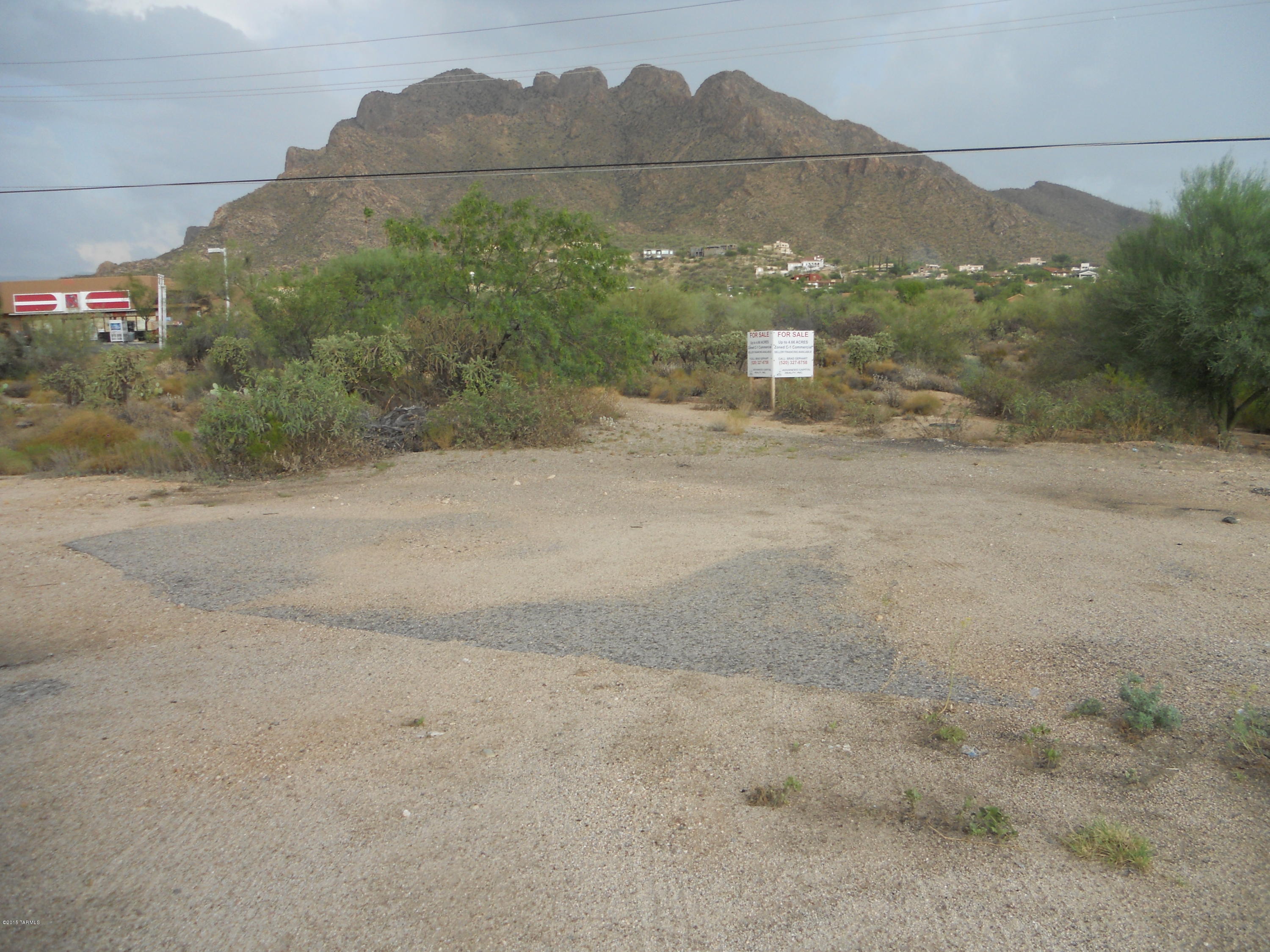 PRICE REDUCED DRAMATICALLY, PLEASE BRING ALL OFFERS.  GREAT RETAIL, RESTAURANT OR OFFICE LOCATION. WITH ACCESS FROM ORACLE AND HARDY. STOPLIGHT AT INTERSECTION.  PREVIOUSLY MASTER PLANNED INTO TWO PARCELS & CAN ADD AN ADDITIONAL 1.51 ACRE PARCEL.  SUBMIT ALL OFFERS.