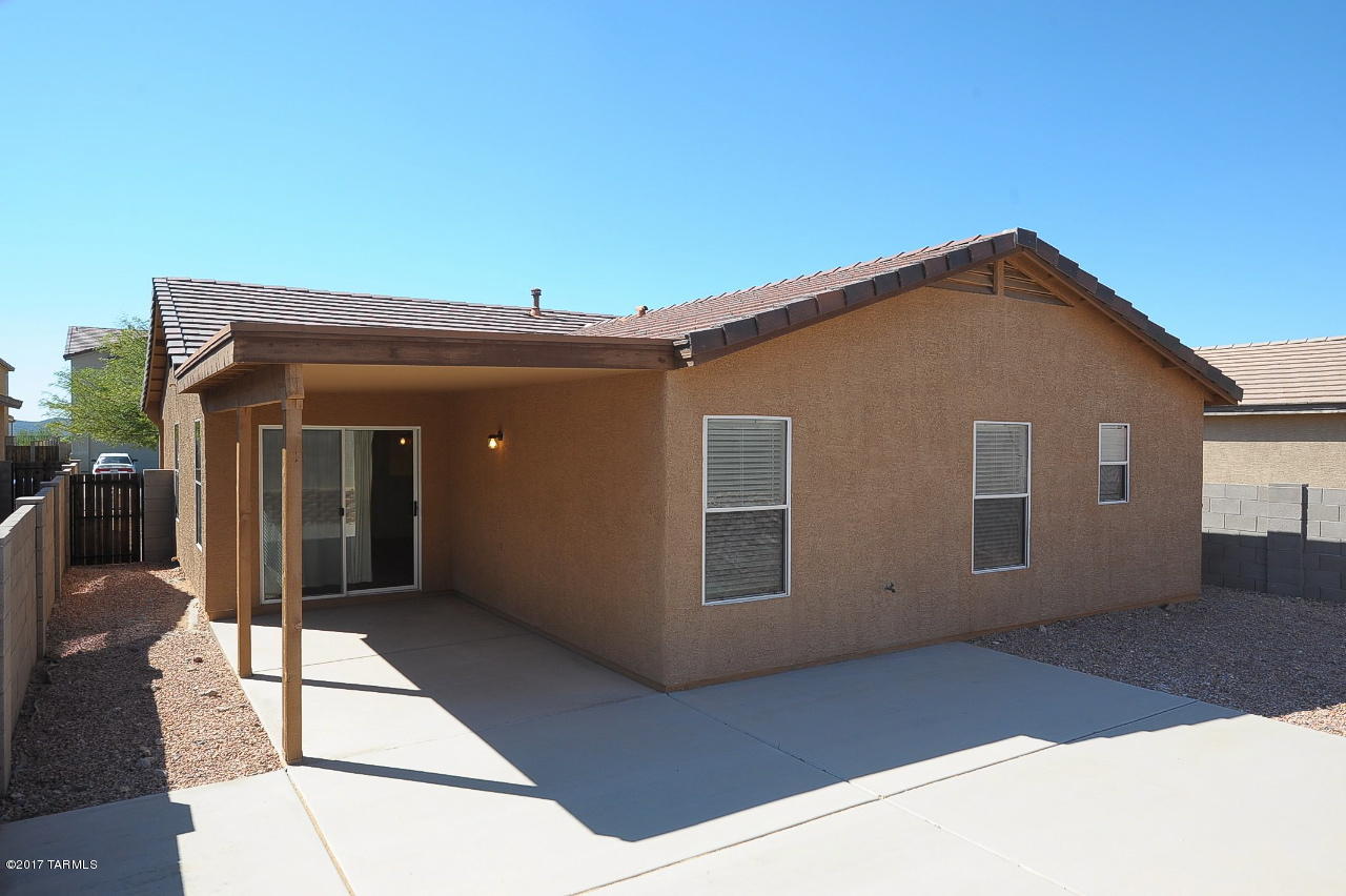 Hartman Vistas-(1-353) - Residential Lease