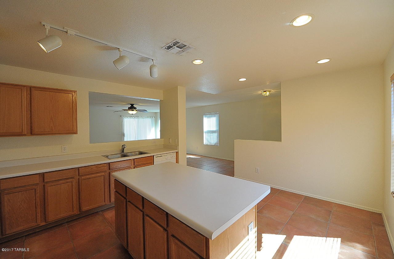 Hartman Vistas-(1-353) - Residential Lease