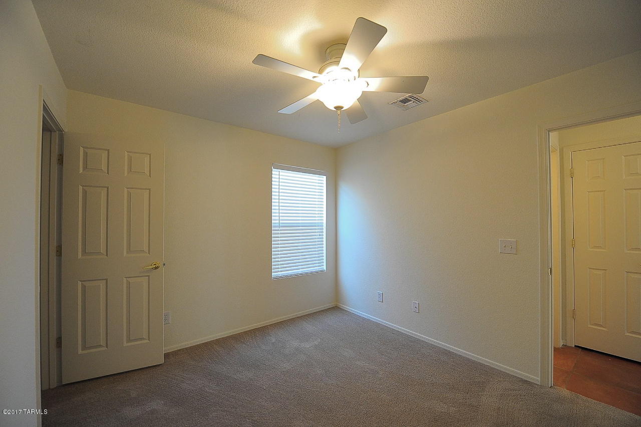 Hartman Vistas-(1-353) - Residential Lease