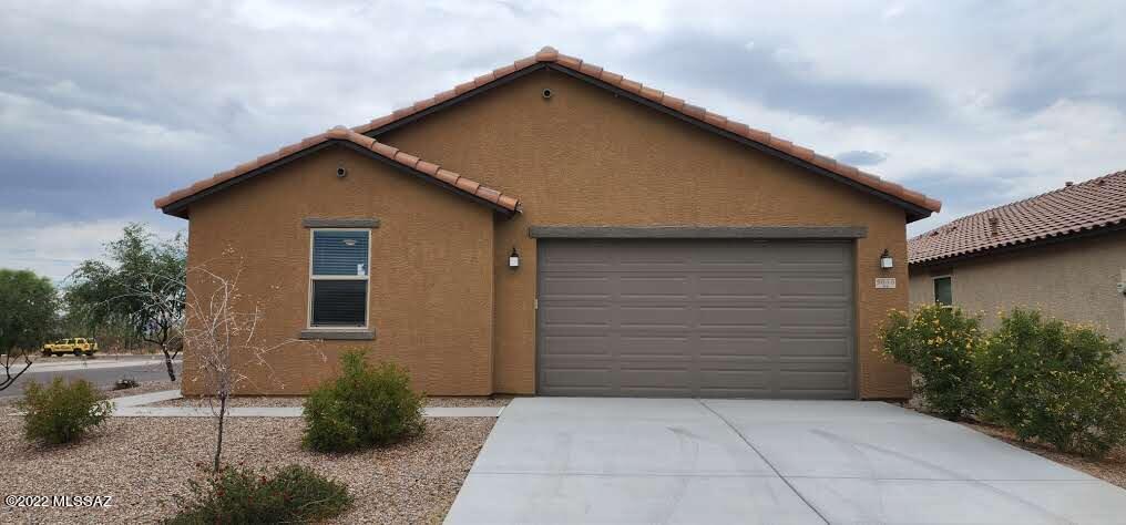 Announcing new contemporary home in Northwest Tucson!