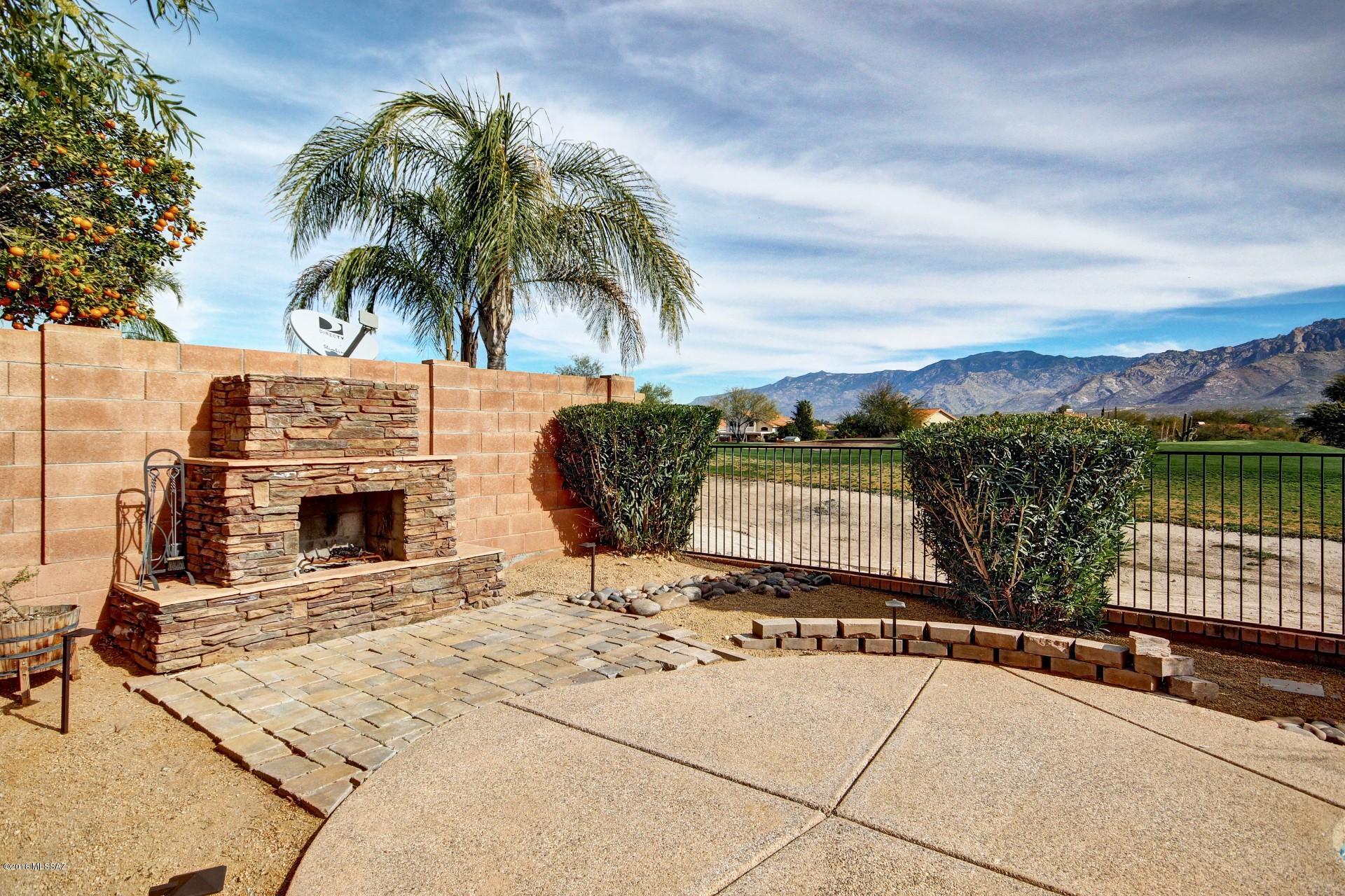 Villages Of La Canada (The) - Residential