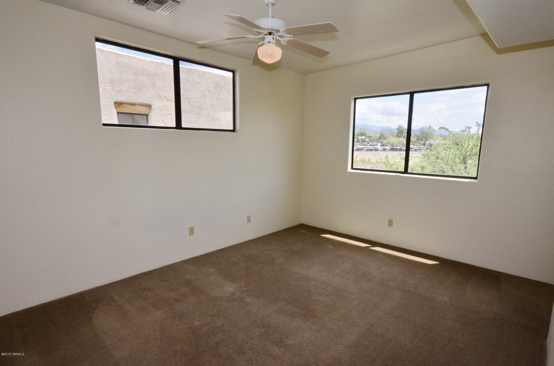 River At North Campbell (1-59) - Residential