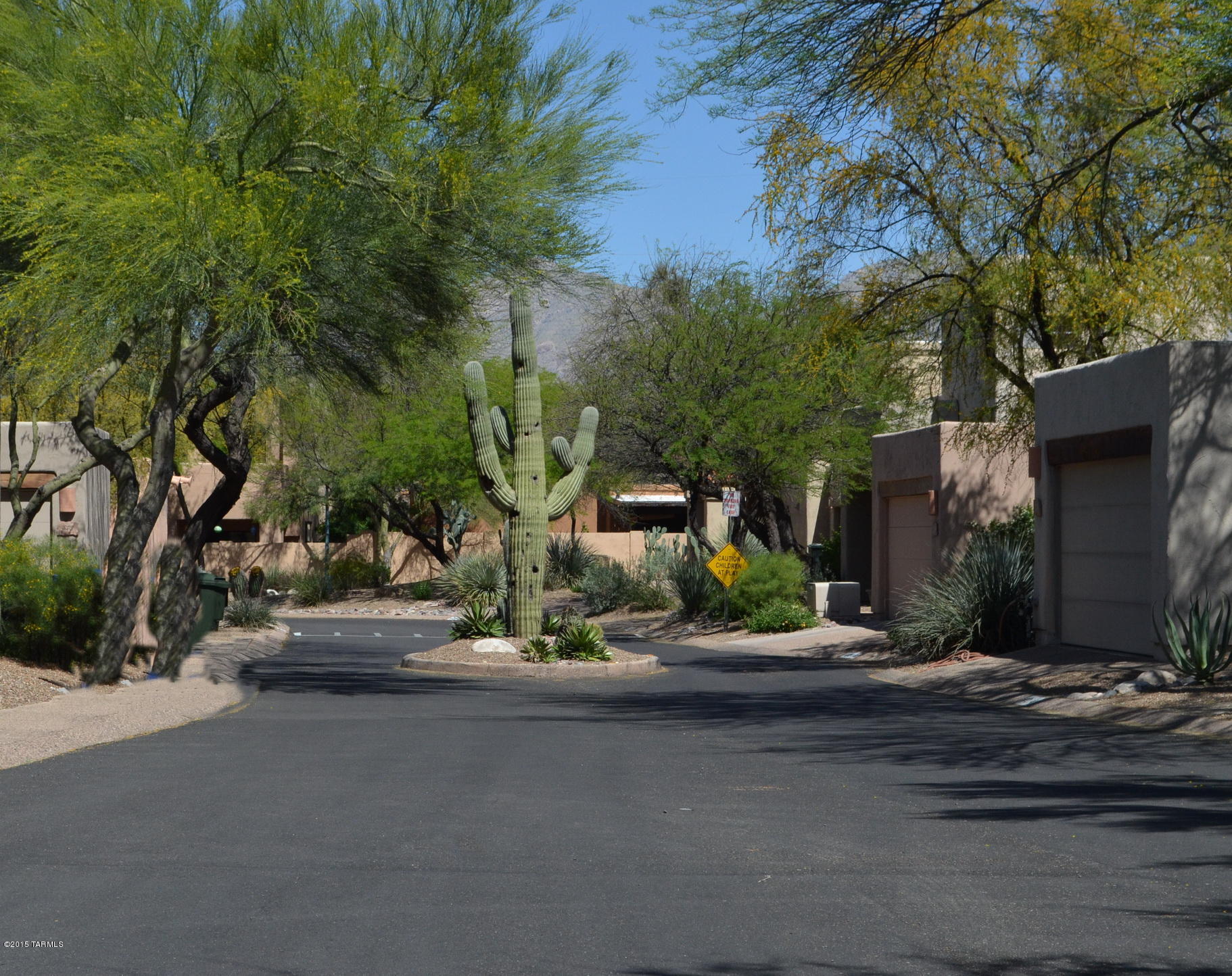 River At North Campbell (1-59) - Residential