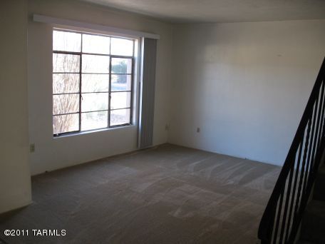 Glenn East Est. (1-19) - Residential Lease
