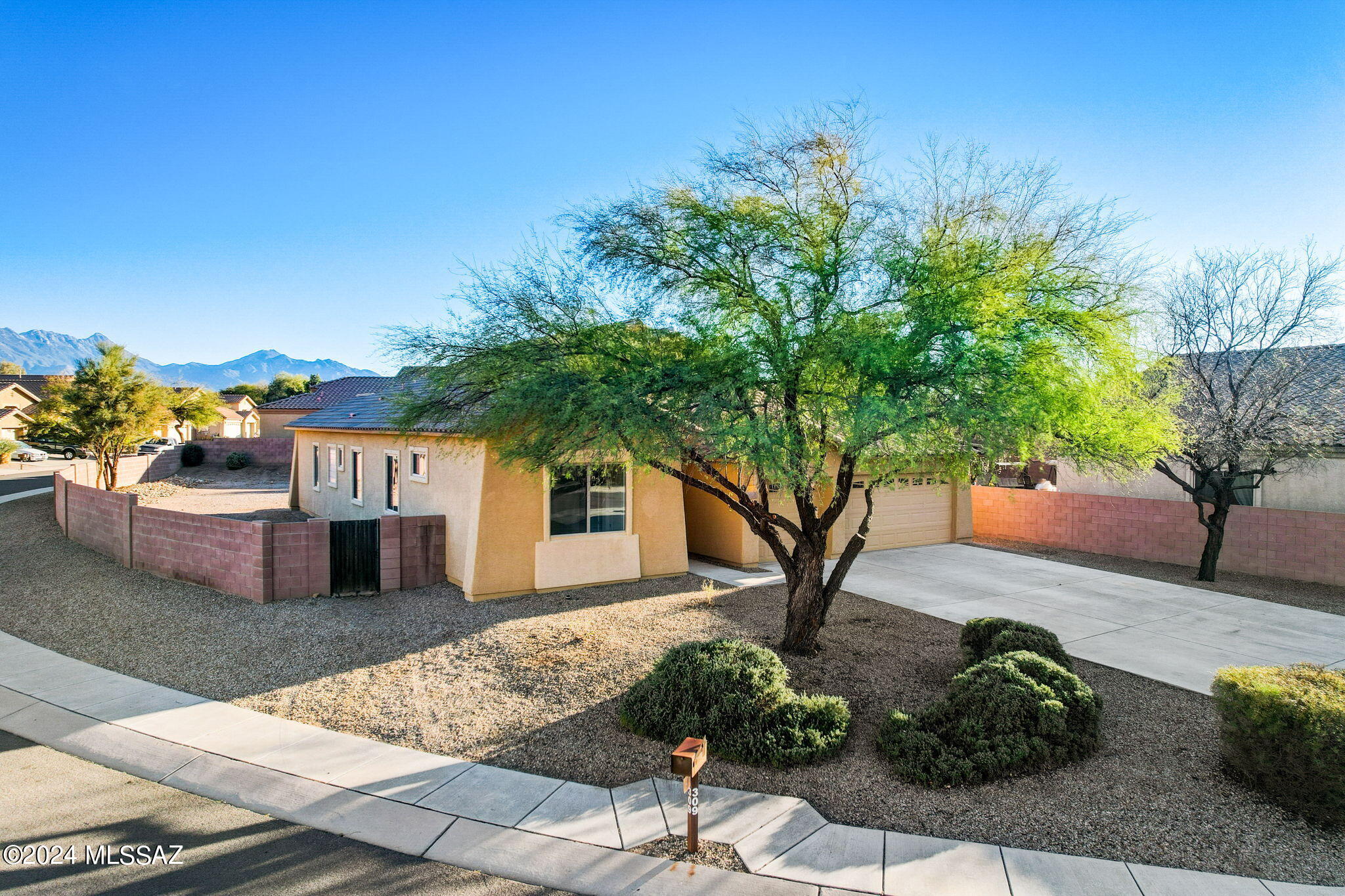 Madera Highlands Villages 11-14 & 16-23 - Residential