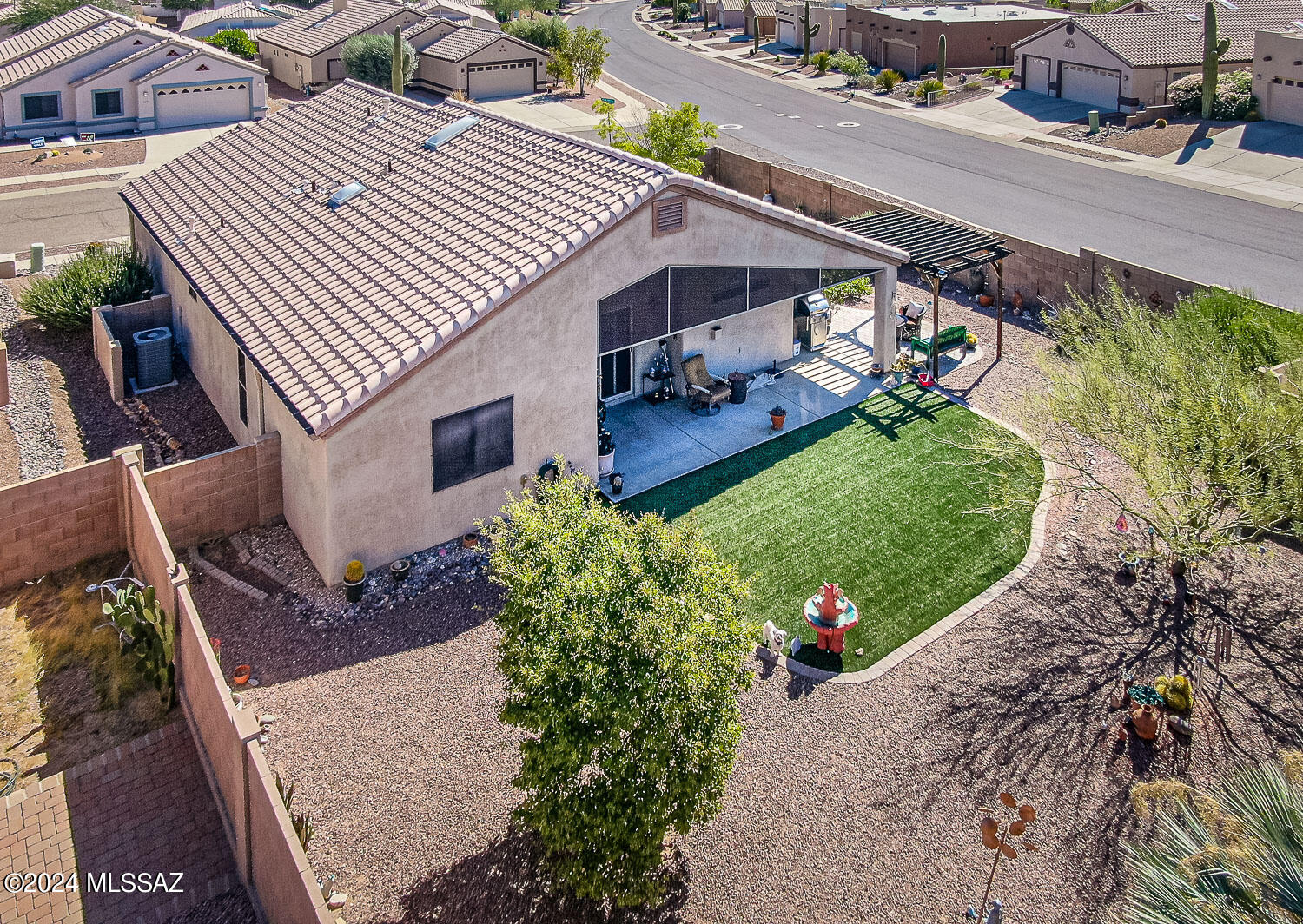 Colonia De Los Alamos - Desert Creek - Residential