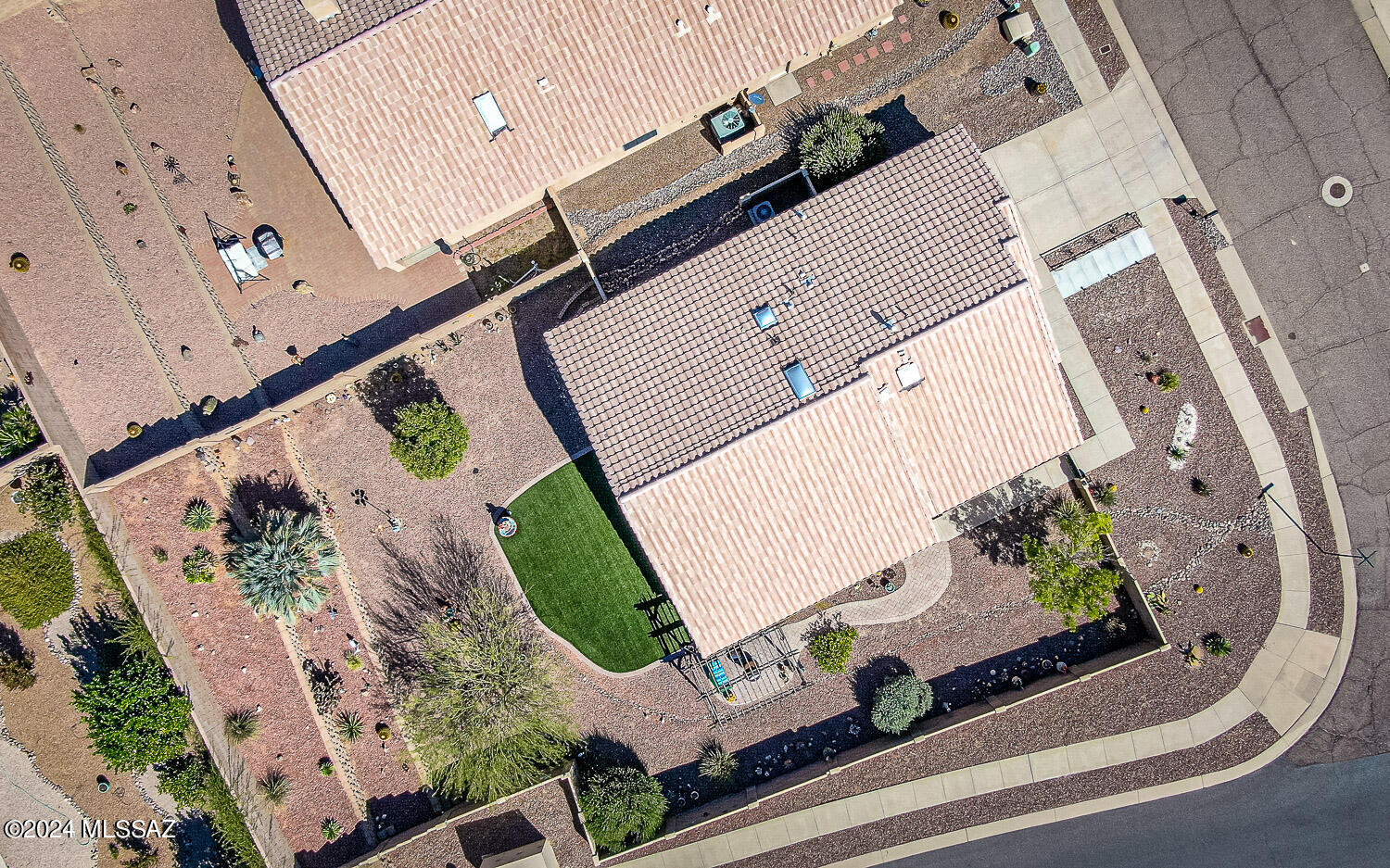 Colonia De Los Alamos - Desert Creek - Residential