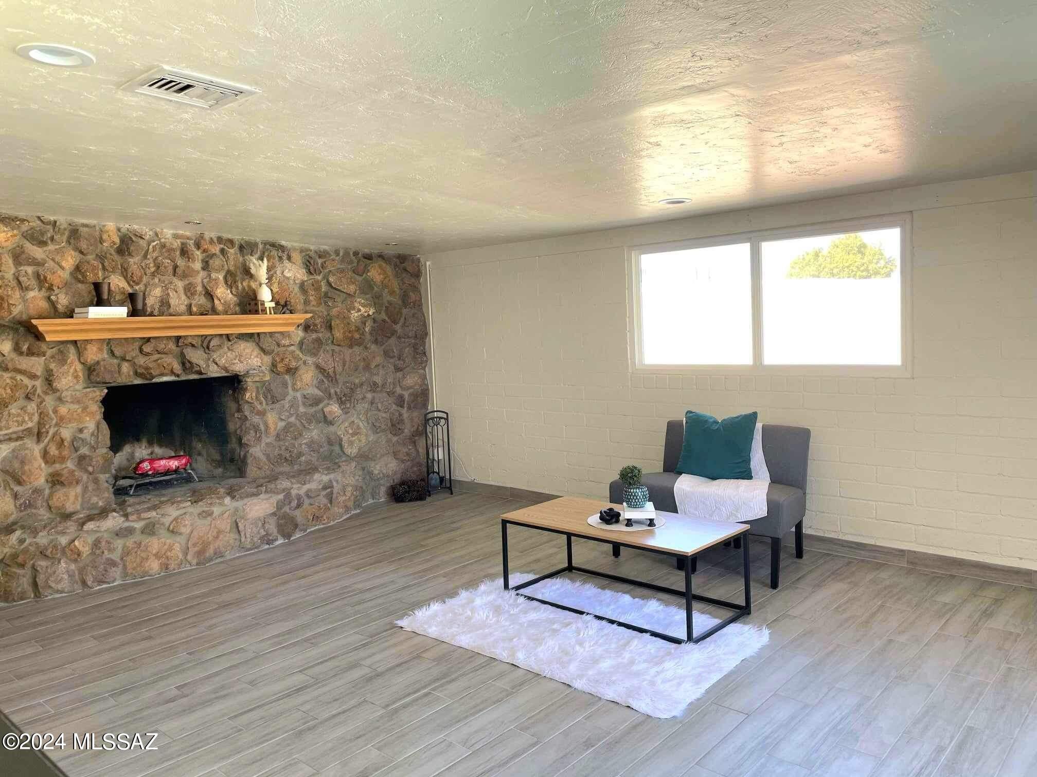 Carson Park (1-65) - Residential