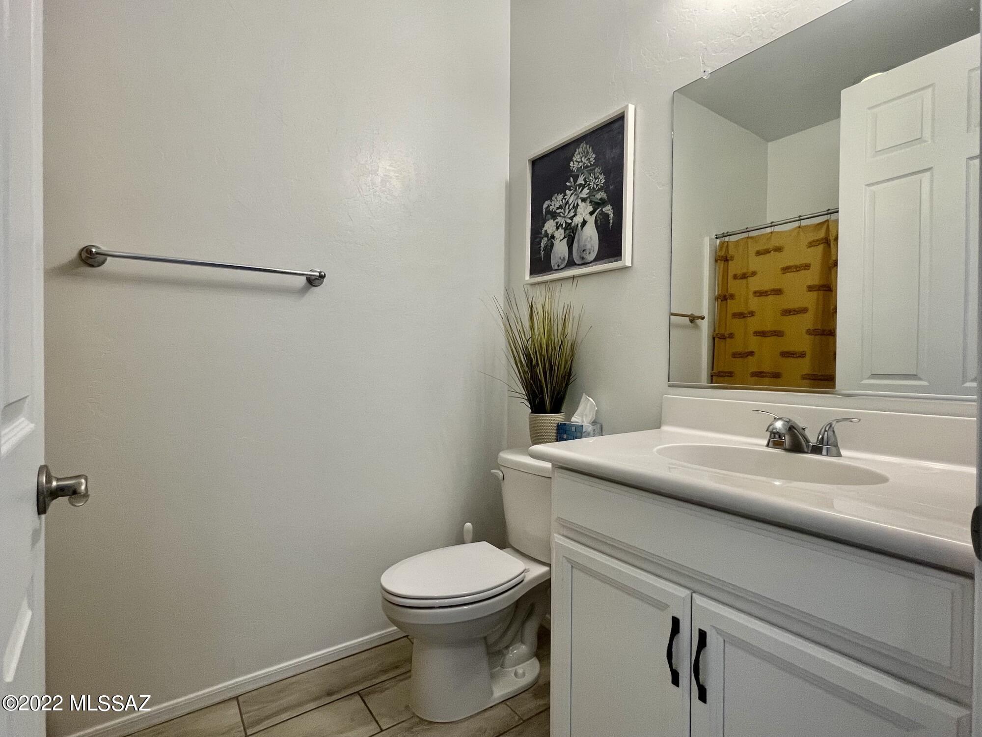 La Estancia De Tucson (331-410) - Residential Lease