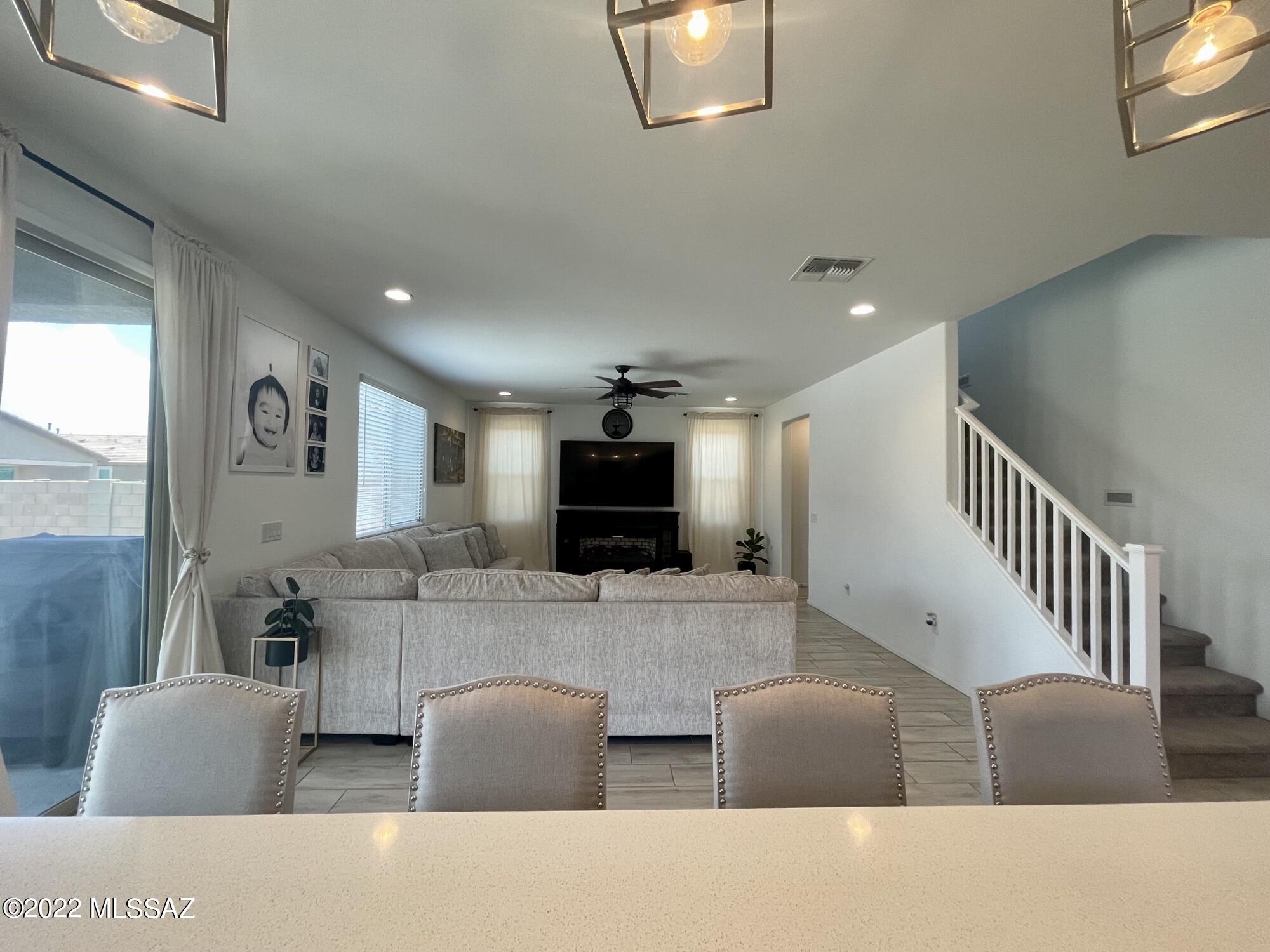 La Estancia De Tucson (331-410) - Residential Lease