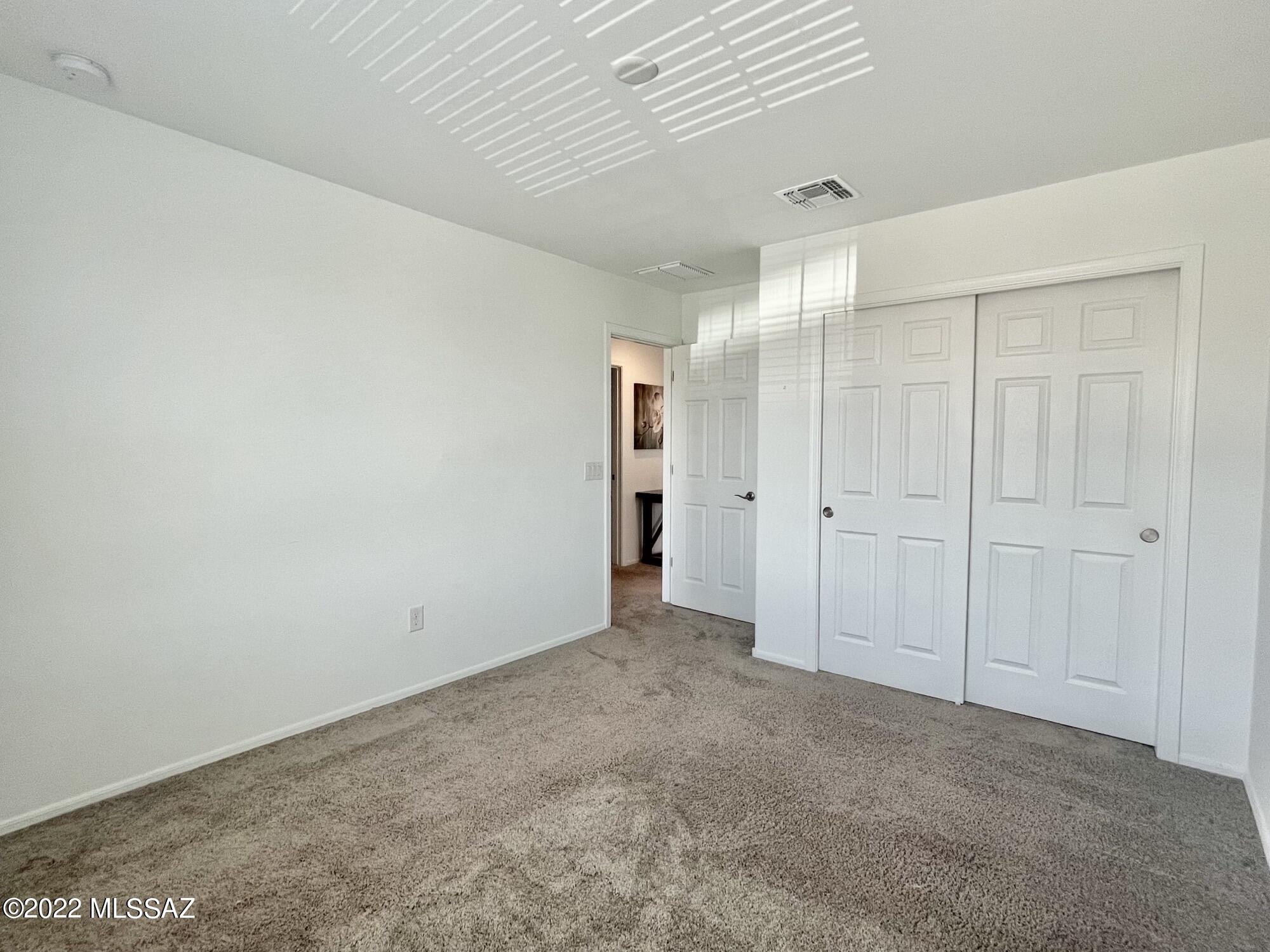 La Estancia De Tucson (331-410) - Residential Lease