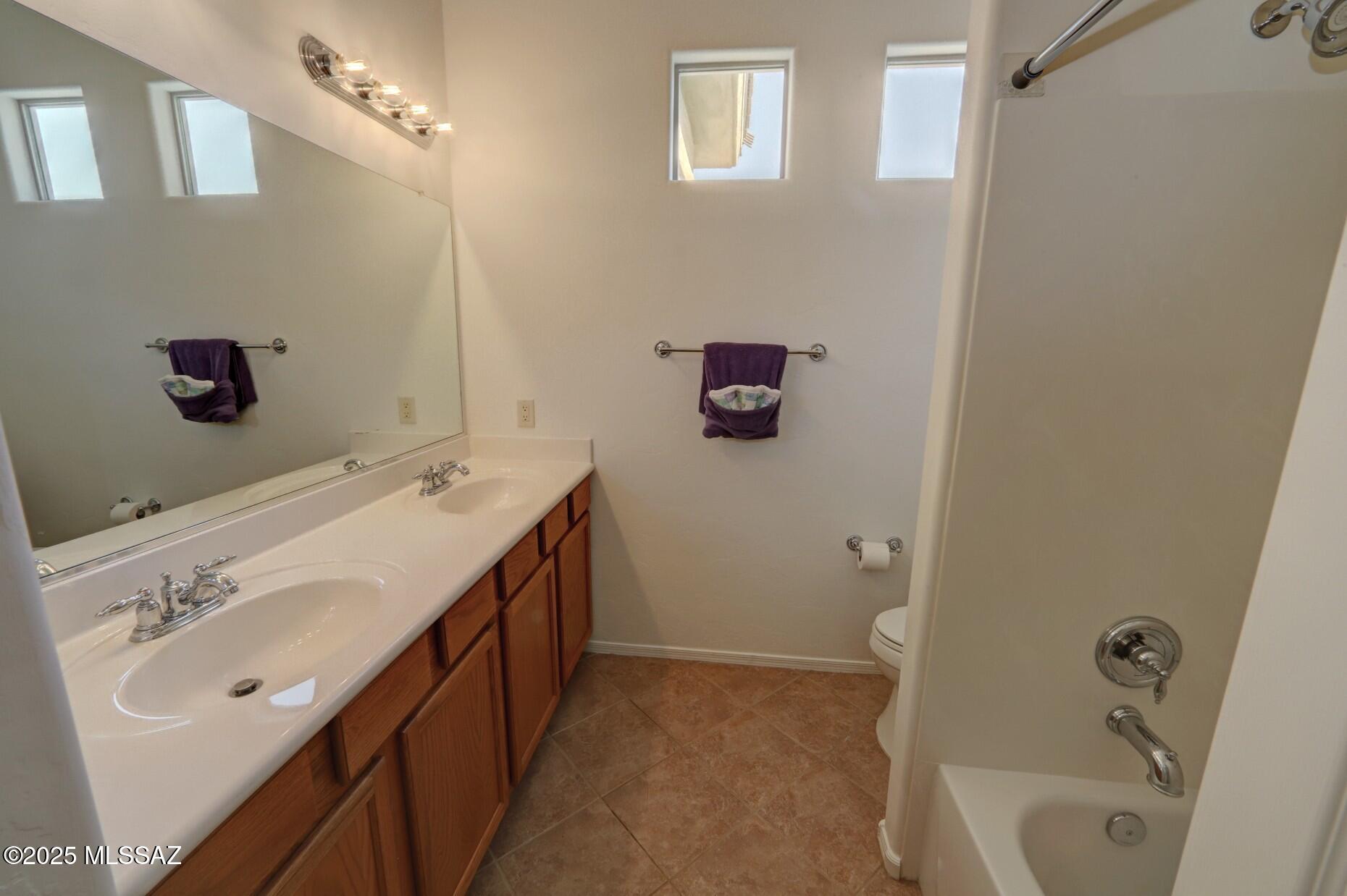 Rancho Paraiso (1-183) - Residential Lease