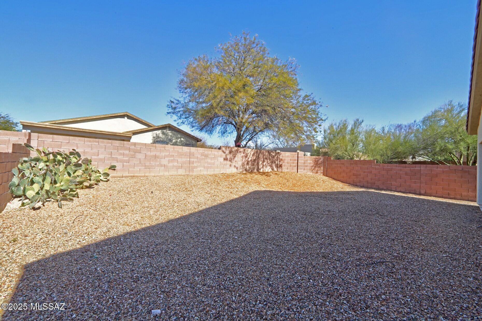 Rancho Paraiso (1-183) - Residential Lease