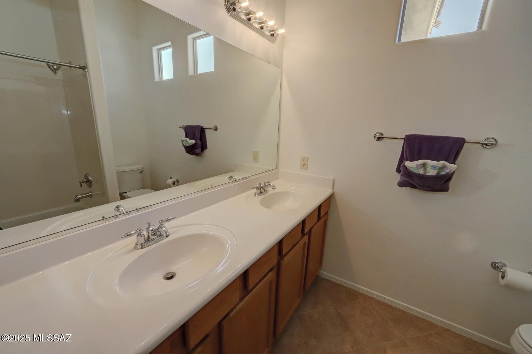 Rancho Paraiso (1-183) - Residential Lease