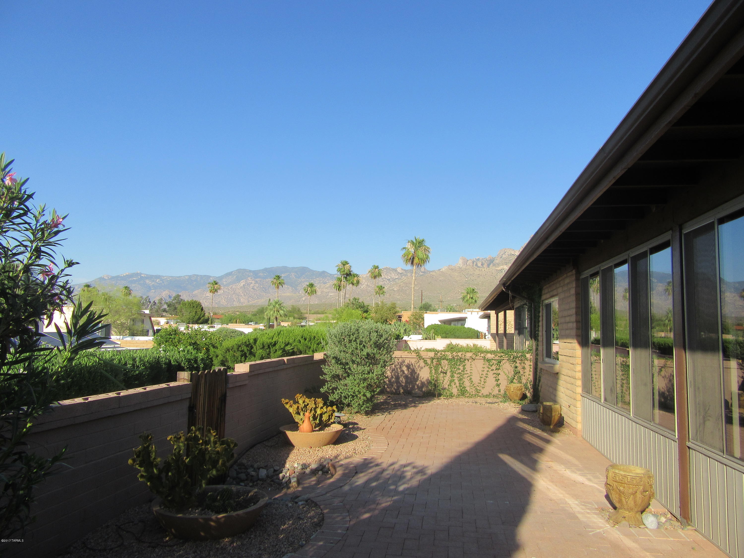 Oro Valley Townhouses (47-52, 58-91) - Residential