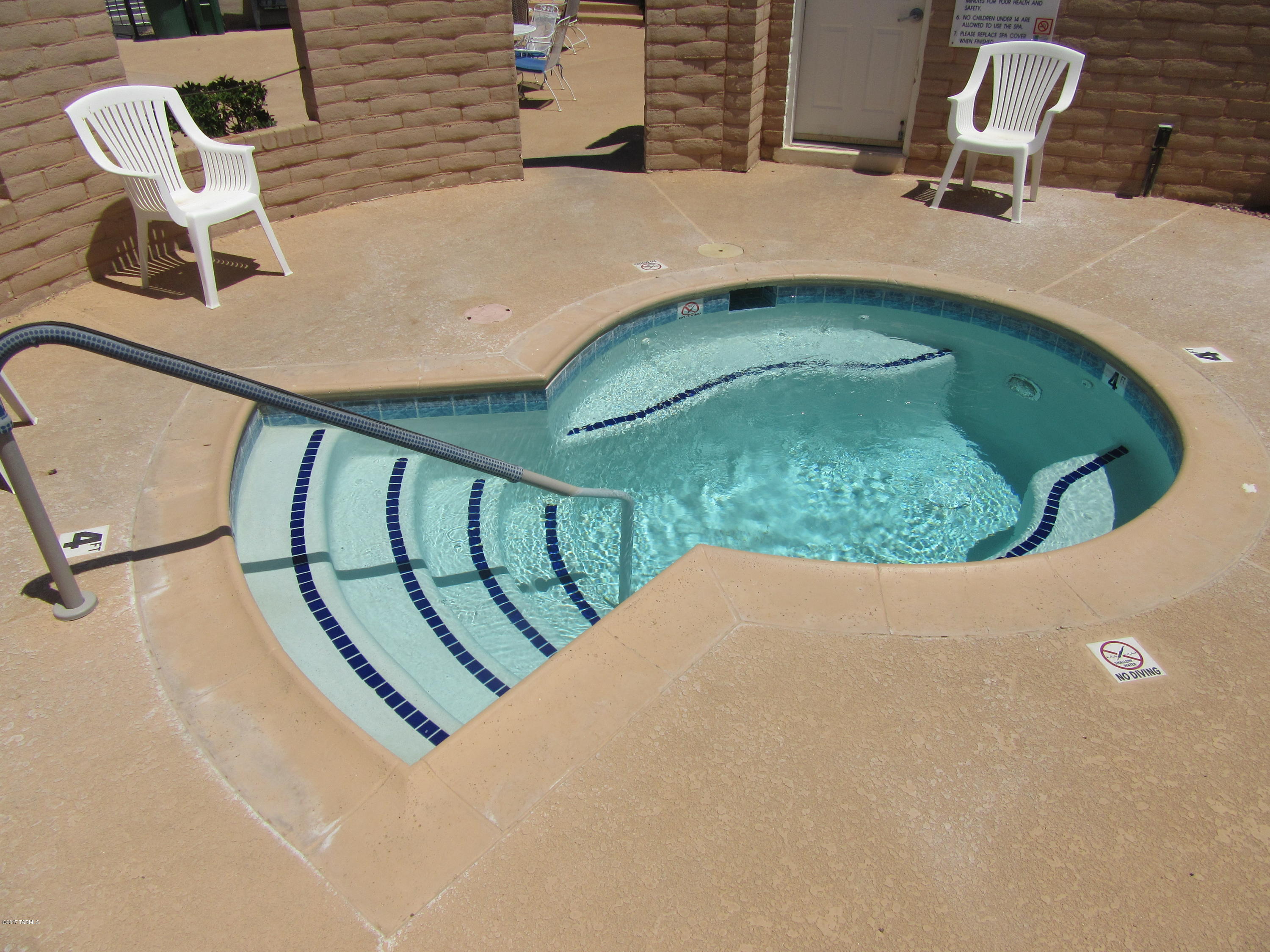 Oro Valley Townhouses (47-52, 58-91) - Residential