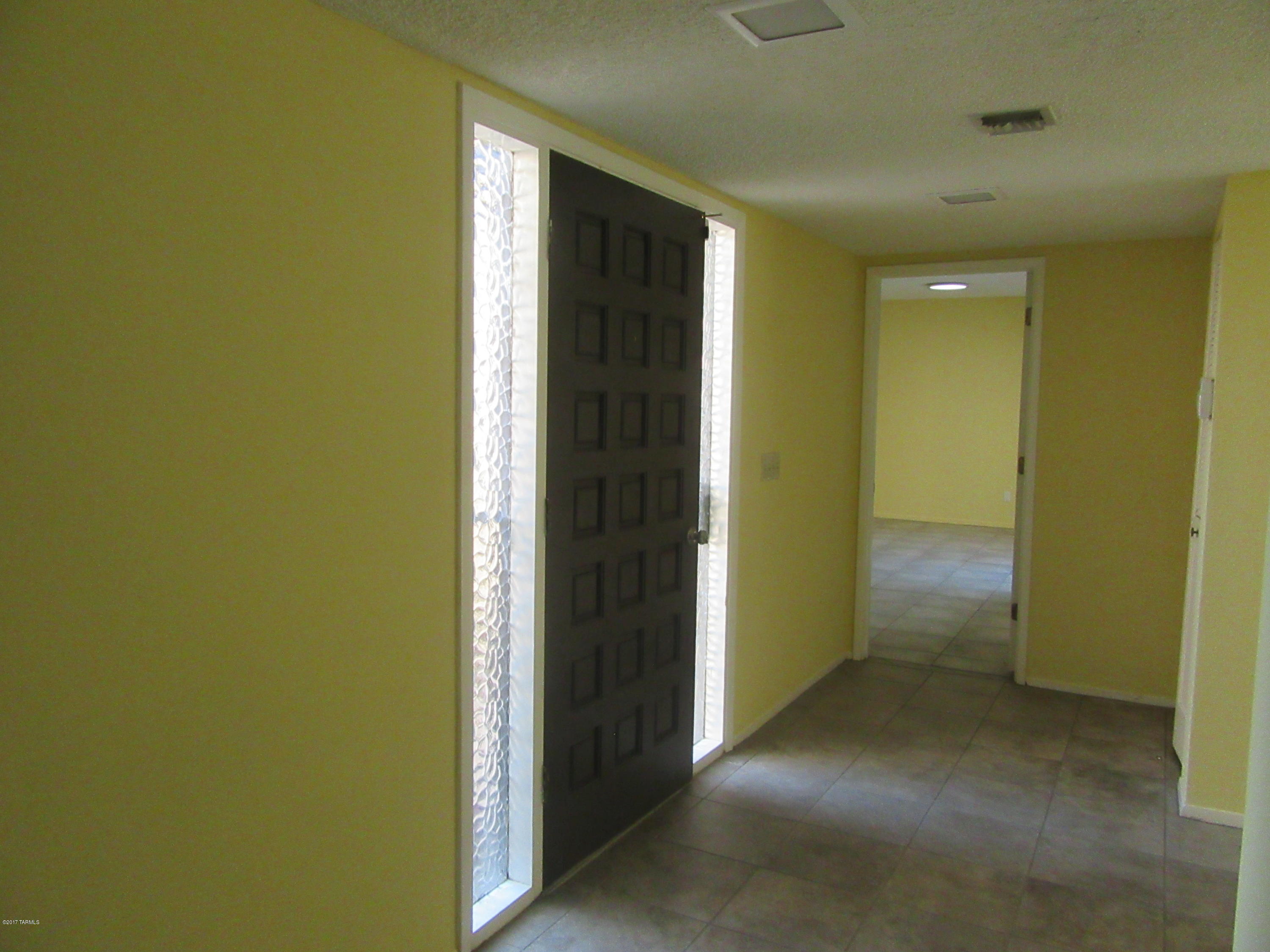 Oro Valley Townhouses (47-52, 58-91) - Residential