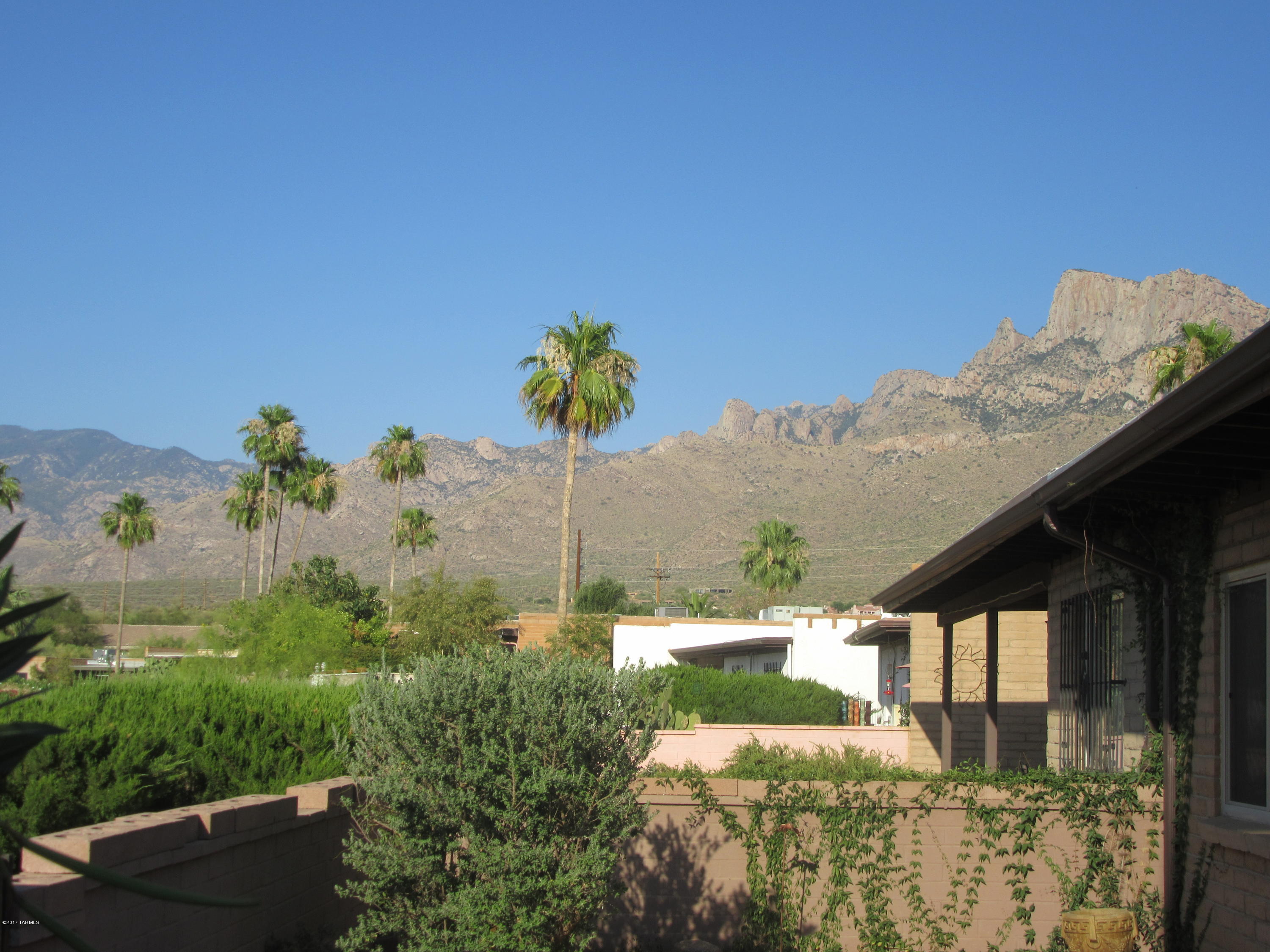 Oro Valley Townhouses (47-52, 58-91) - Residential