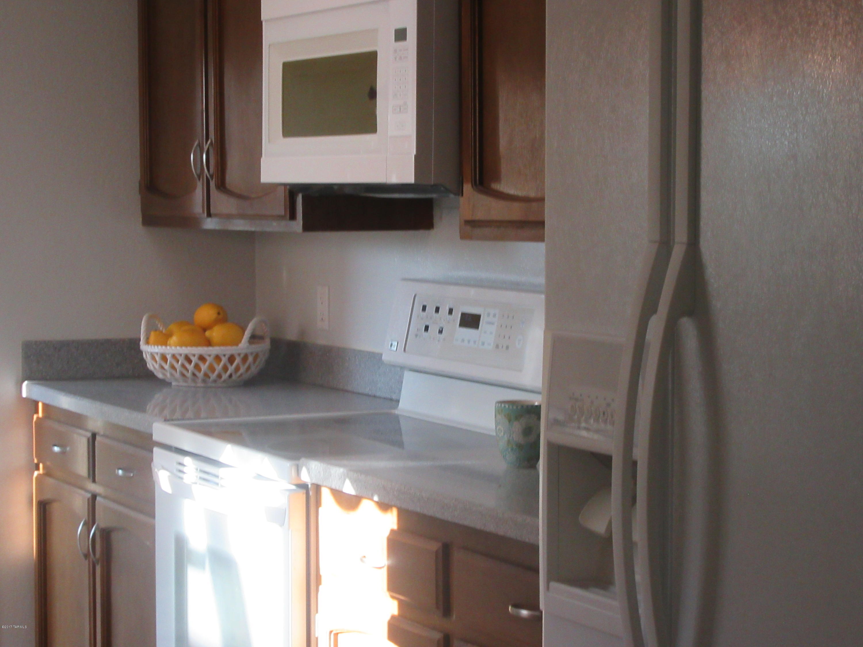 Oro Valley Townhouses (47-52, 58-91) - Residential