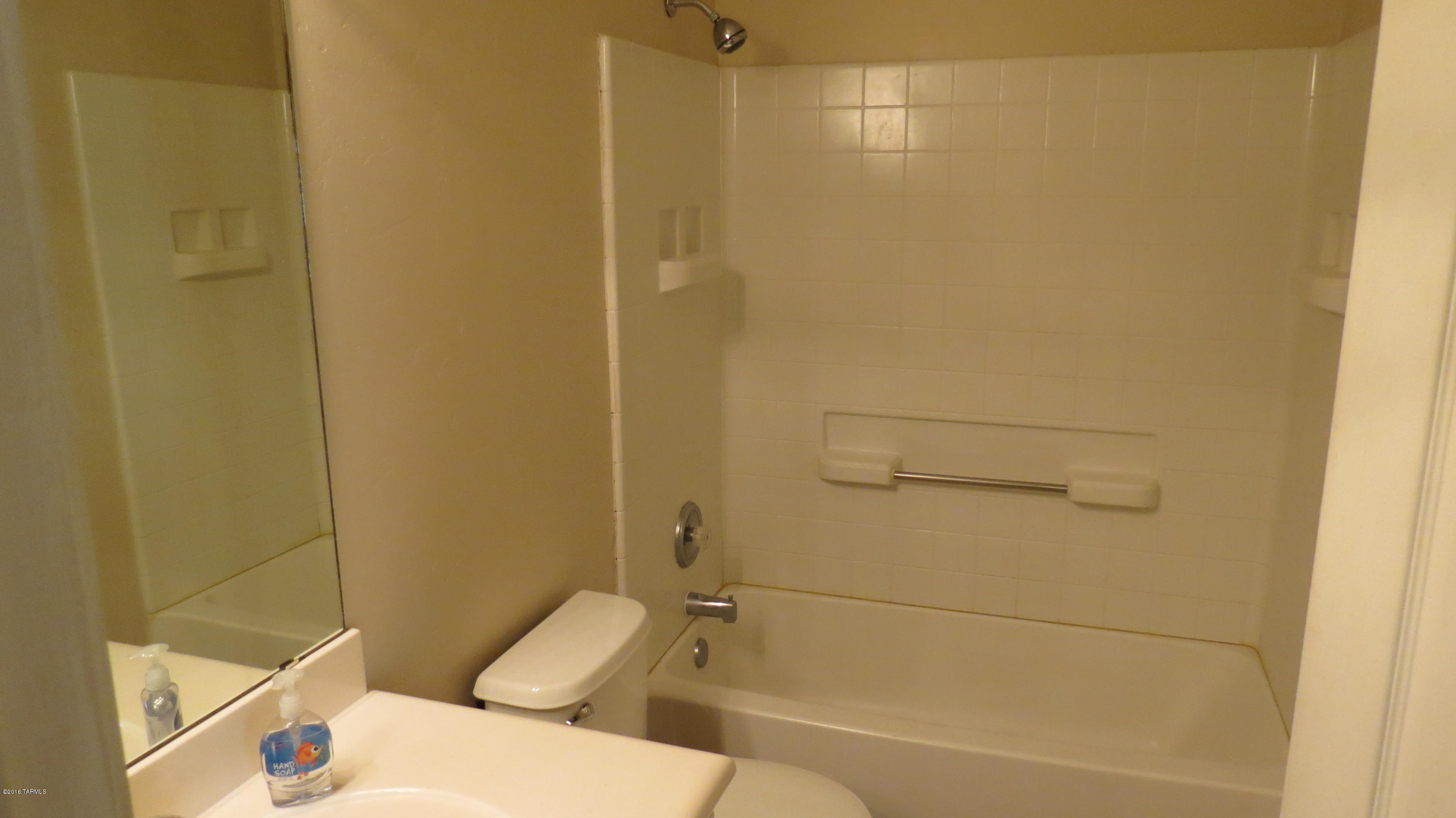 Continental Reserve Blk. 7 & 8 (1-82) - Residential Lease
