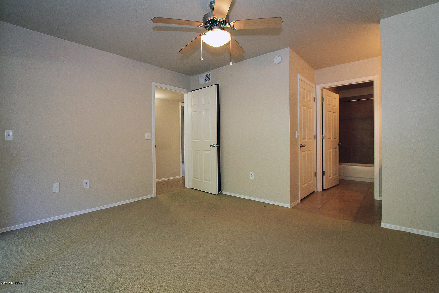 Villas at Sabino Canyon Condominiums - Residential