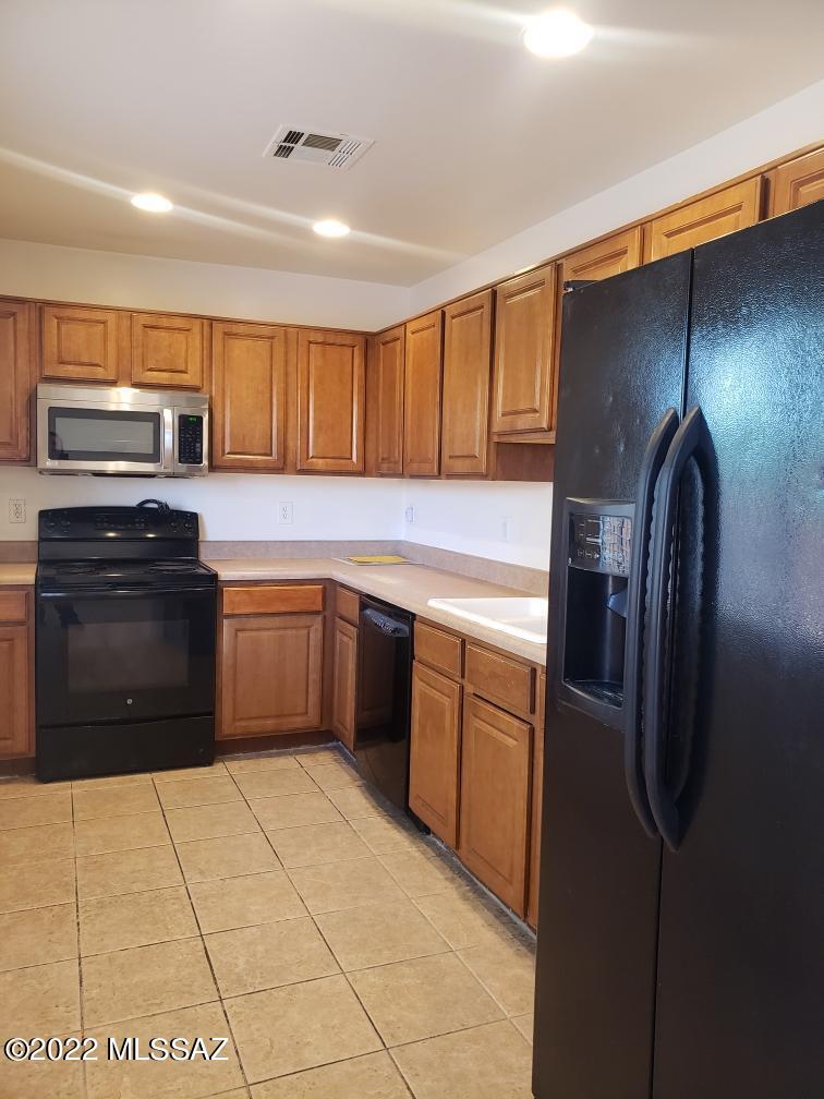 Irvington Park - Residential Lease