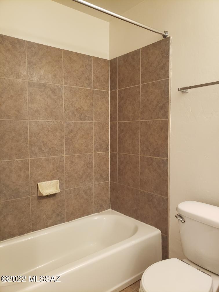 Irvington Park - Residential Lease
