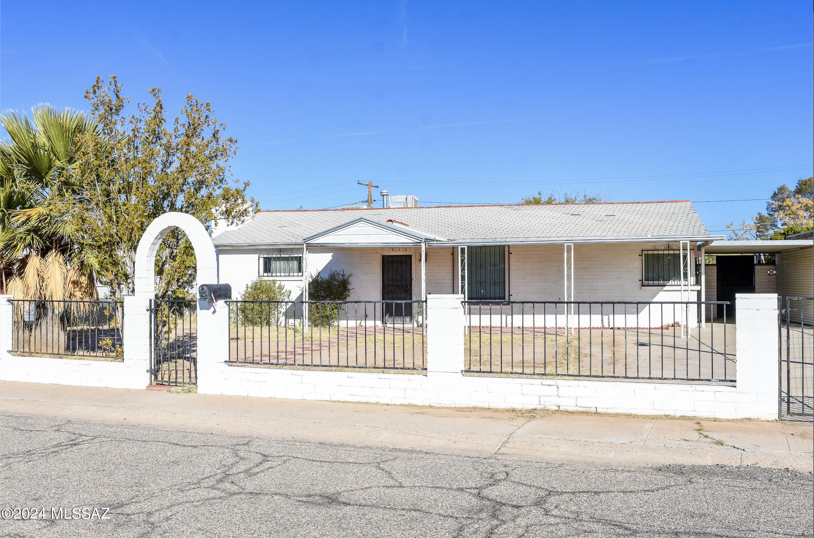Mission Manor 5 Amd - Residential