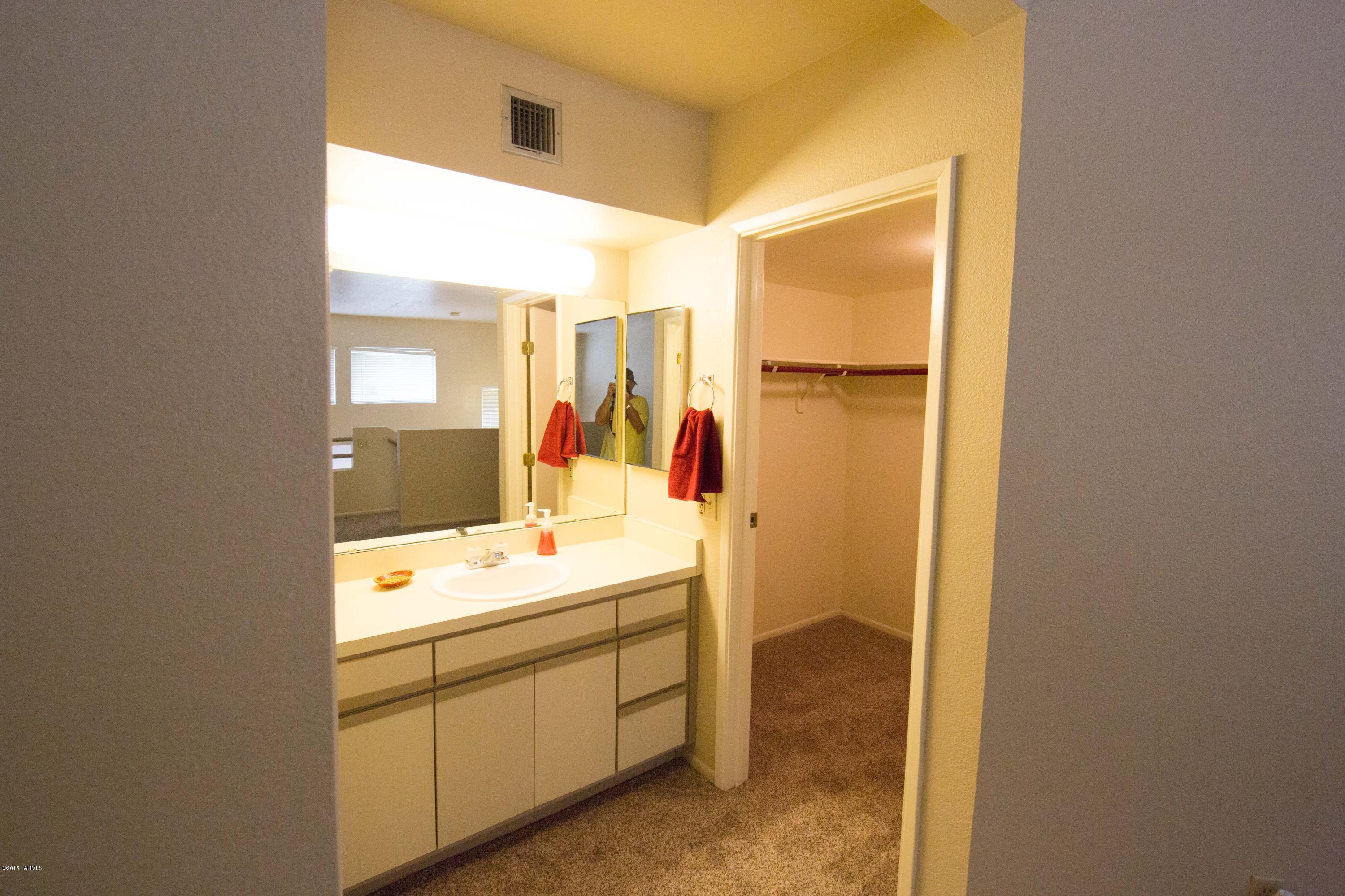 Coronado Place Condominiums II (Units 37-158) - Residential