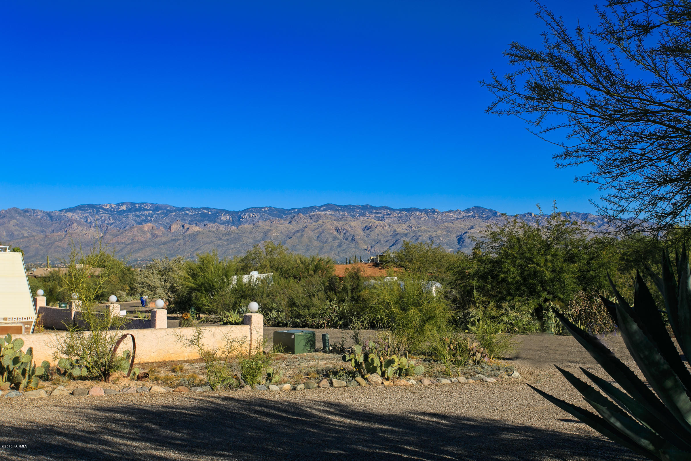 Rancho Del Este (1-128) - Residential