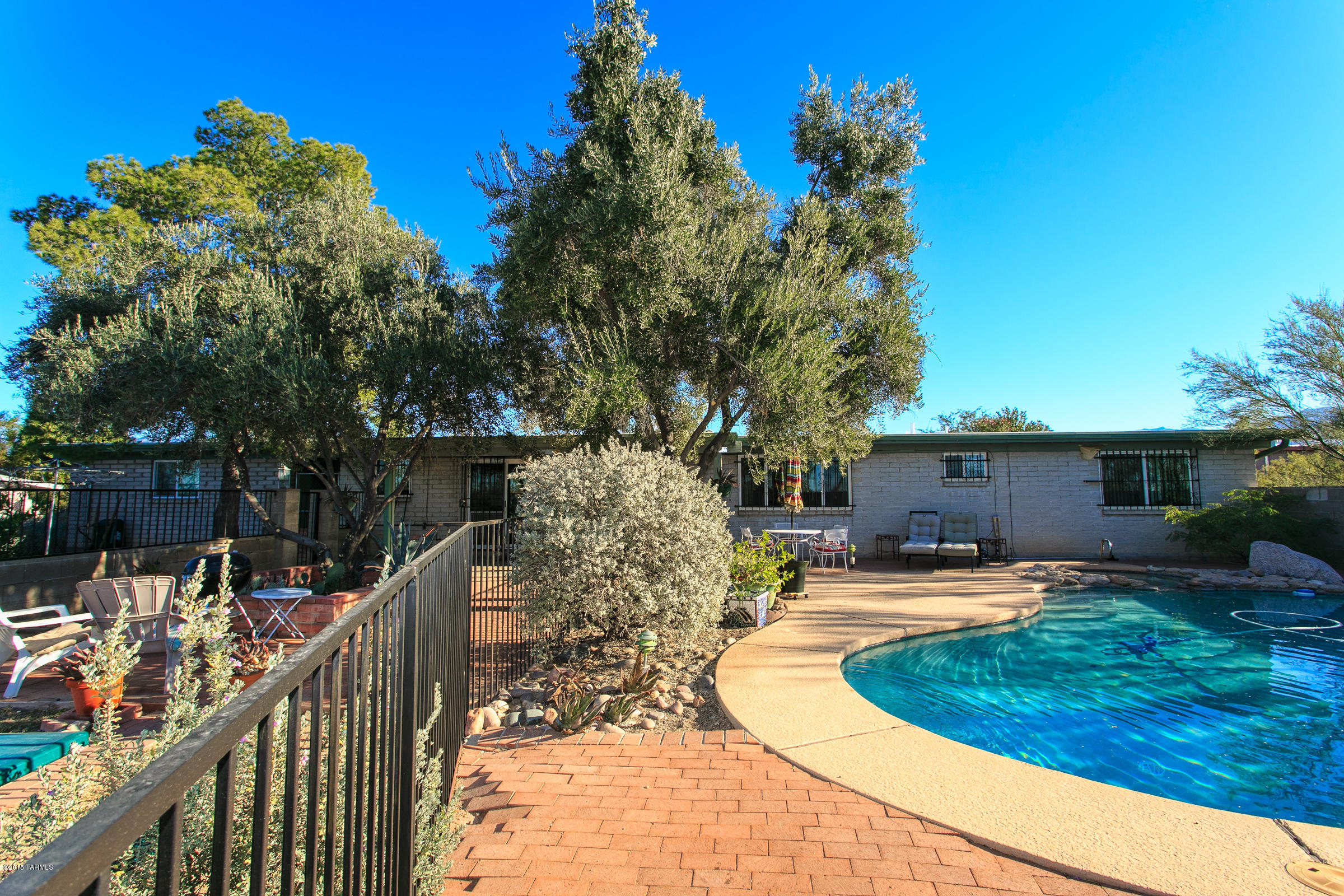 Rancho Del Este (1-128) - Residential