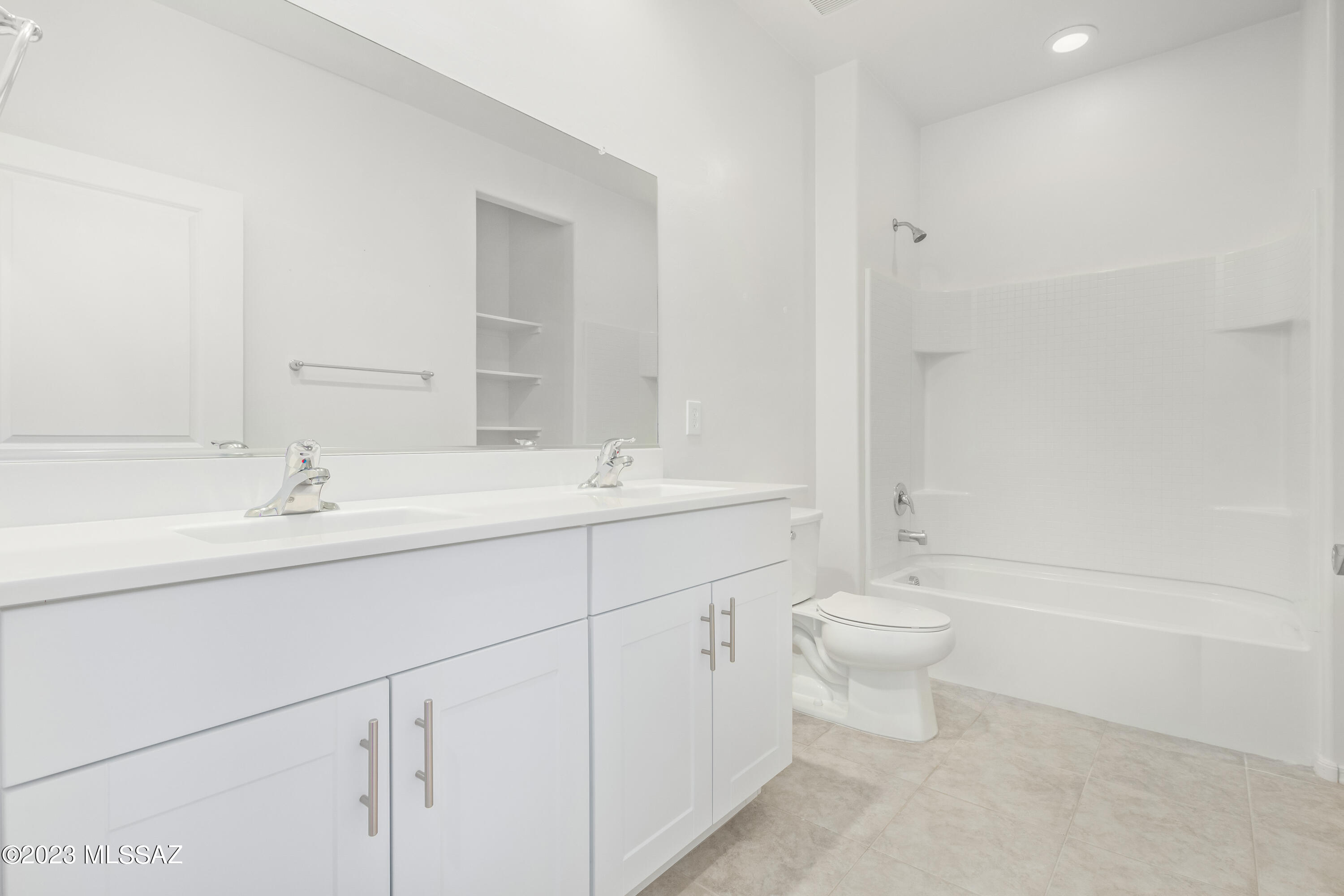 Rancho Del Lago (1-100) - Residential