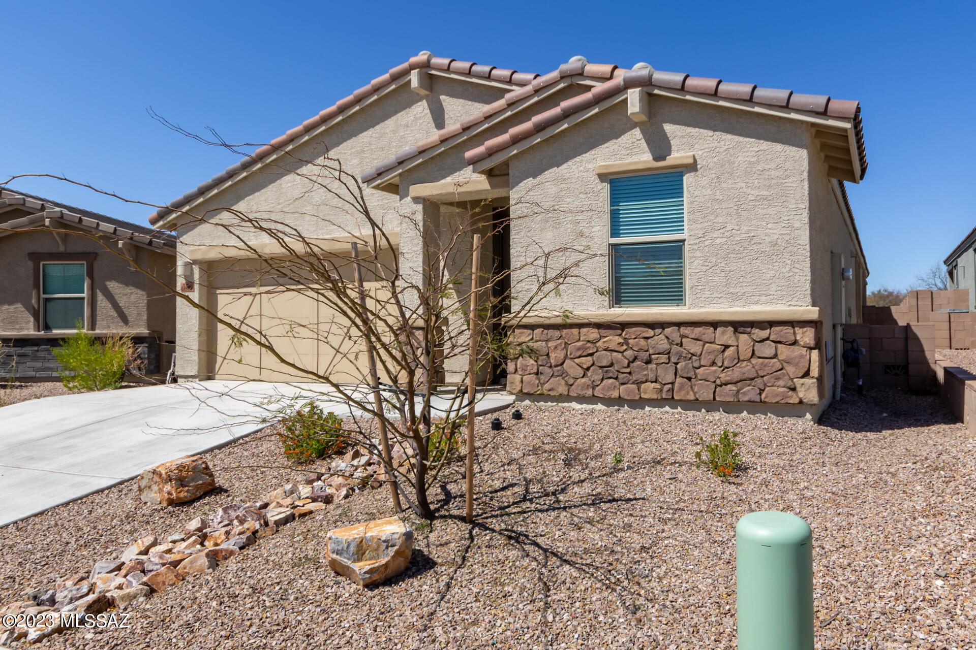 Rancho Del Lago (1-100) - Residential