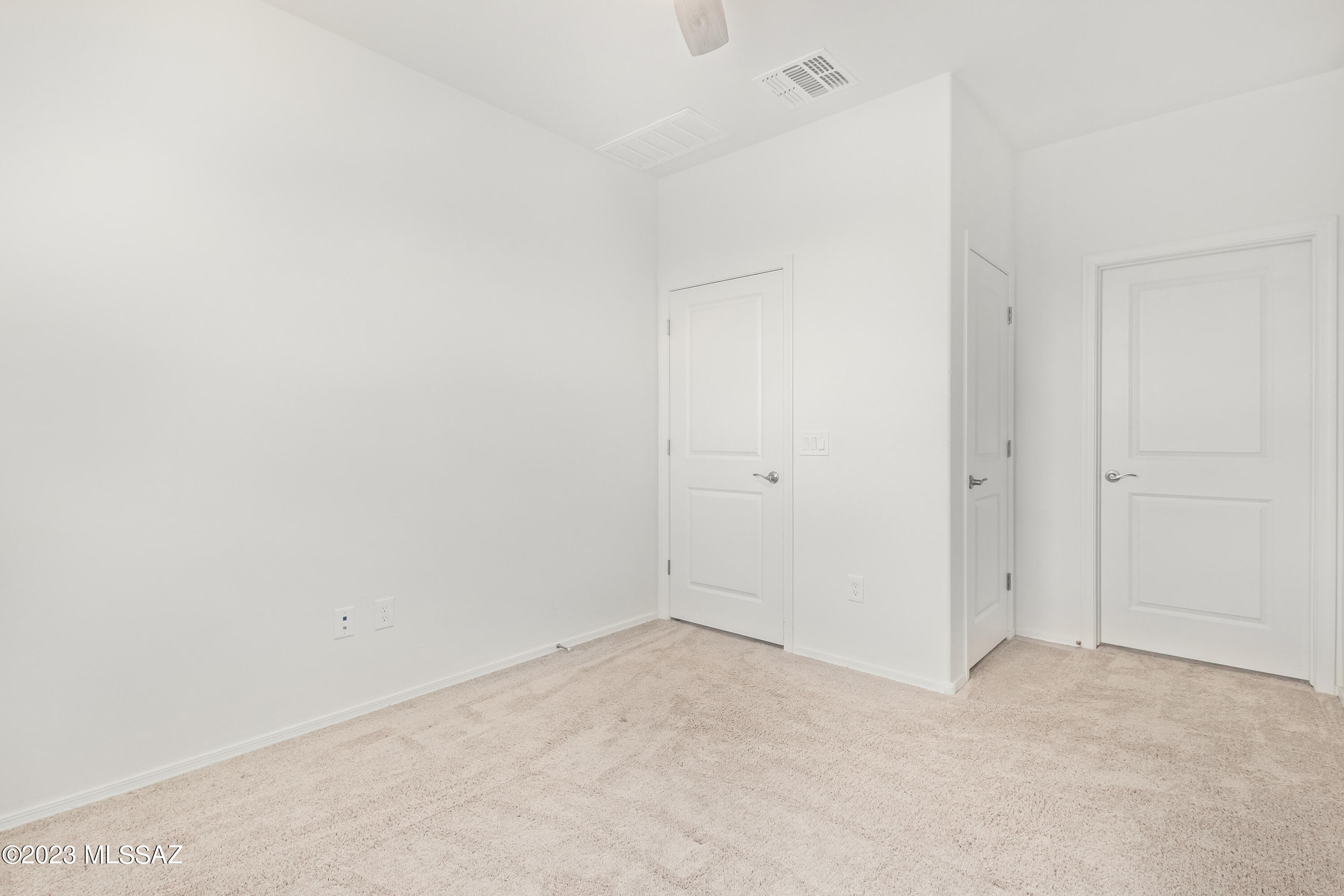 Rancho Del Lago (1-100) - Residential