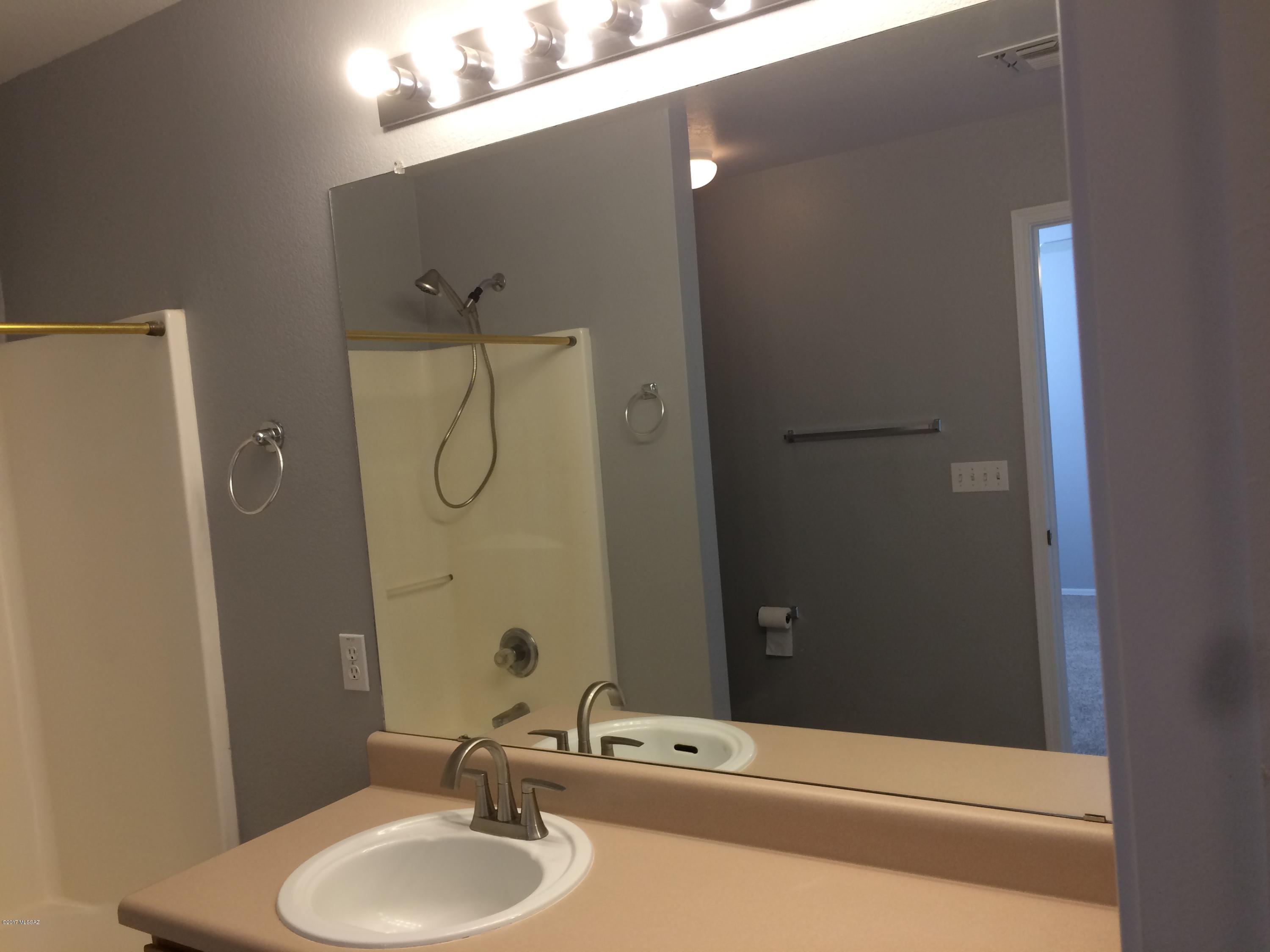 Rincon Aviador (1-120) - Residential