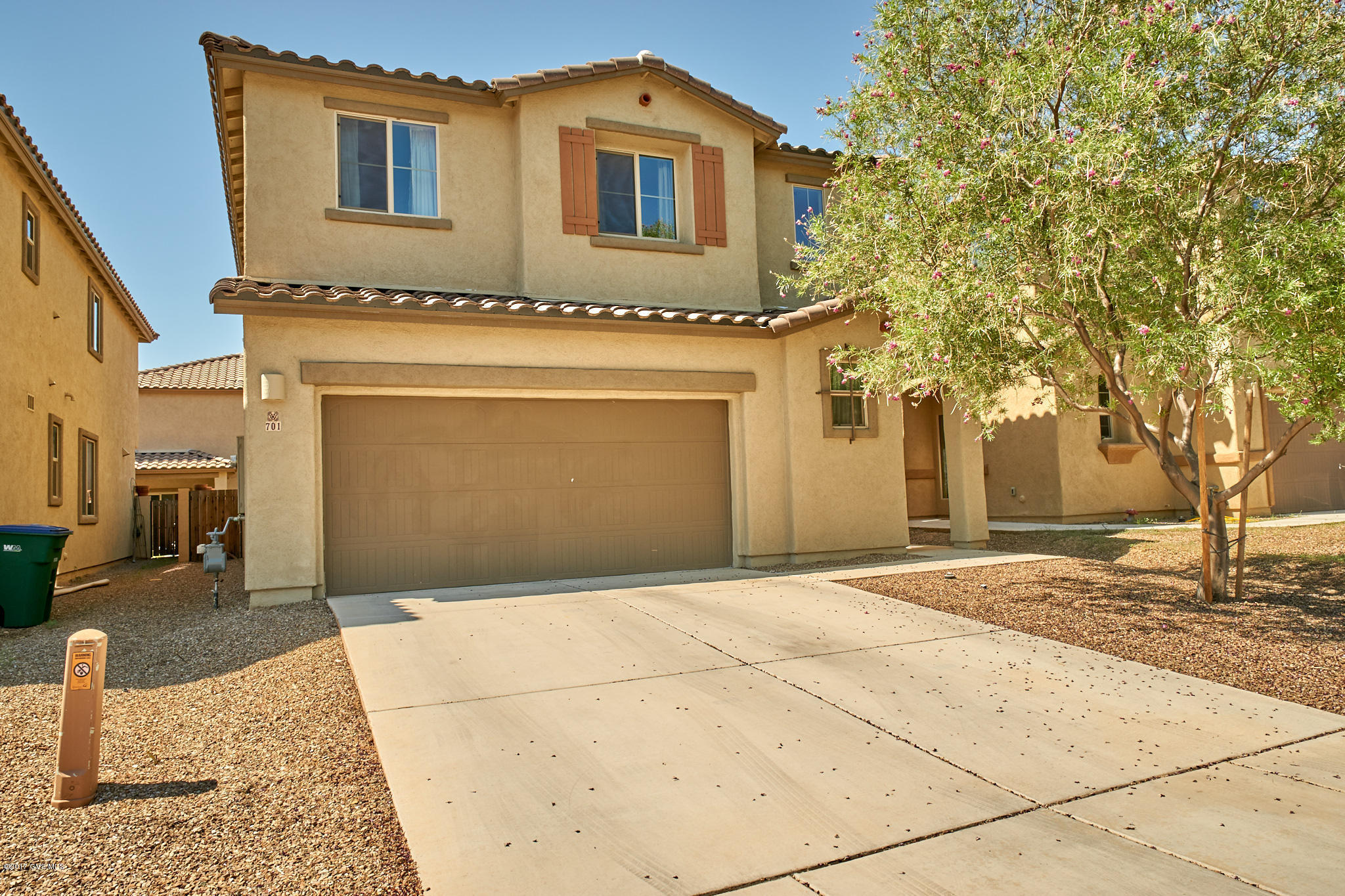 You'll love this 3 bedroom, 2 1/2 bath, 2 story home. This open floor plan is great for entertaining and everyday living. The kitchen features granite counter tops, stainless steel appliances, and breakfast bar. Landscaping is Low maintenance with covered patio and private back yard. Just 3 blocks to the Rancho Sahuarita North Satellite Park, featuring Swimming Pool, Basket Ball and much more. Great Home and Great Location!
