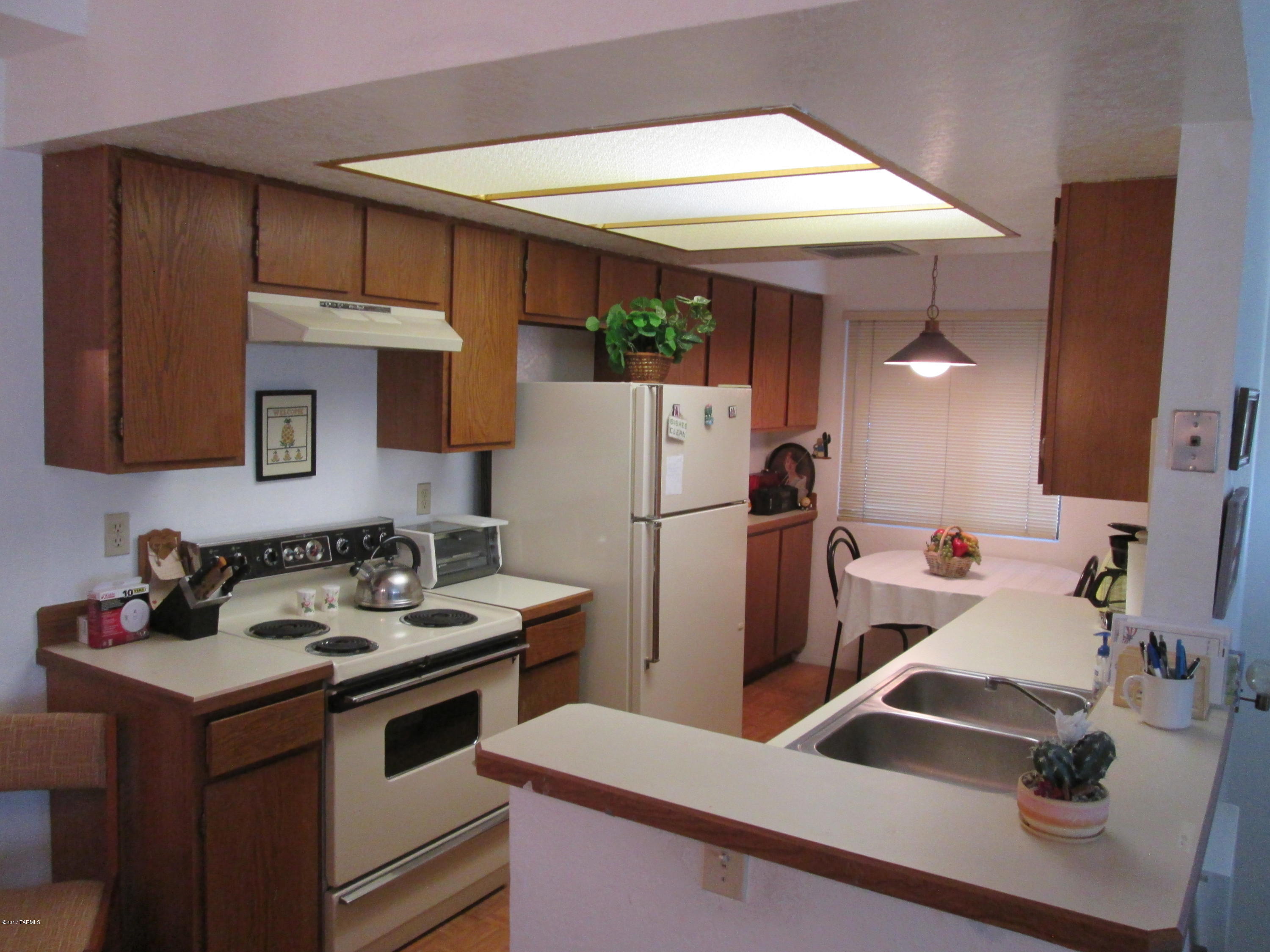 Summertree Condominiums (1-224) - Residential