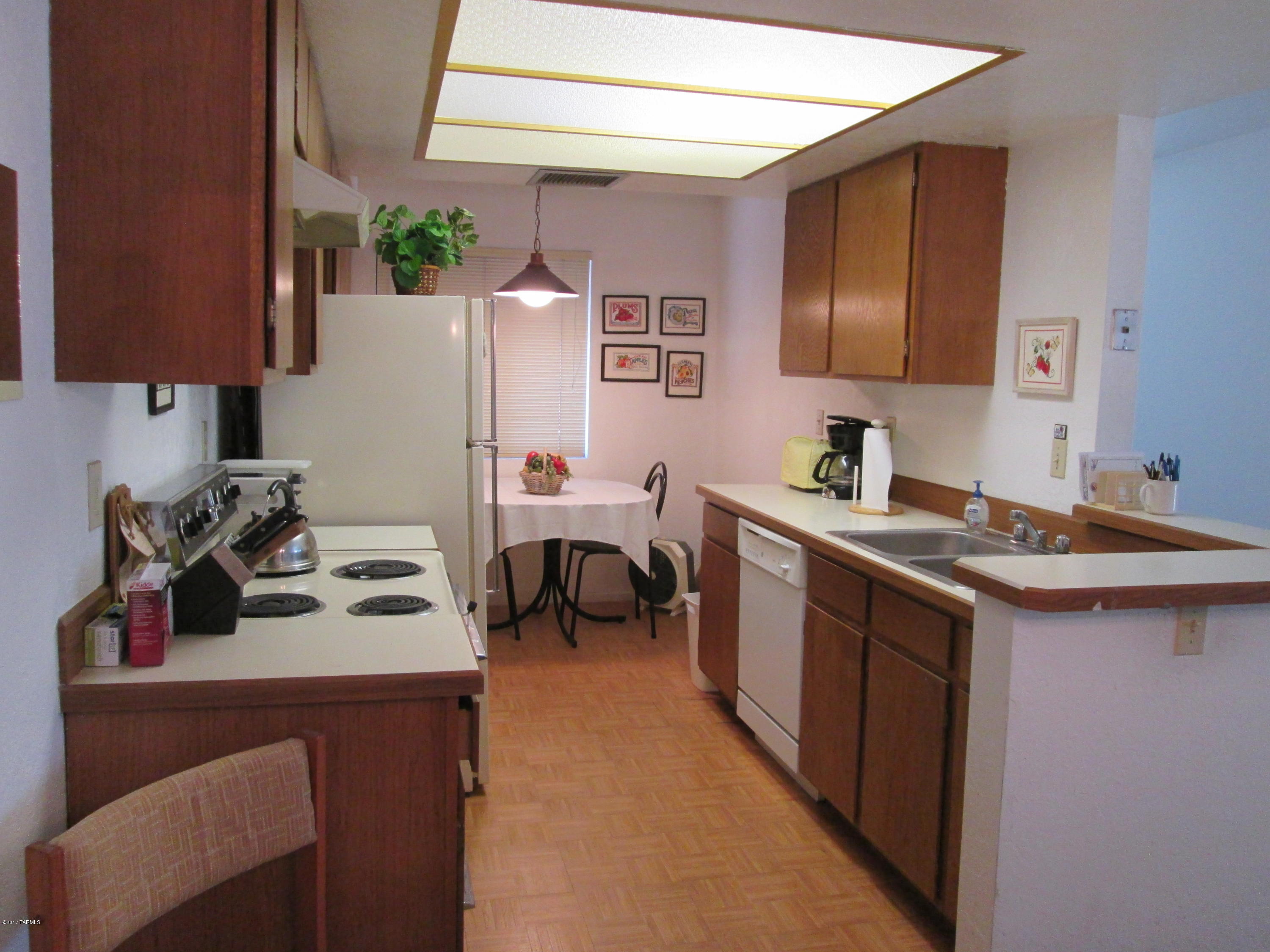 Summertree Condominiums (1-224) - Residential