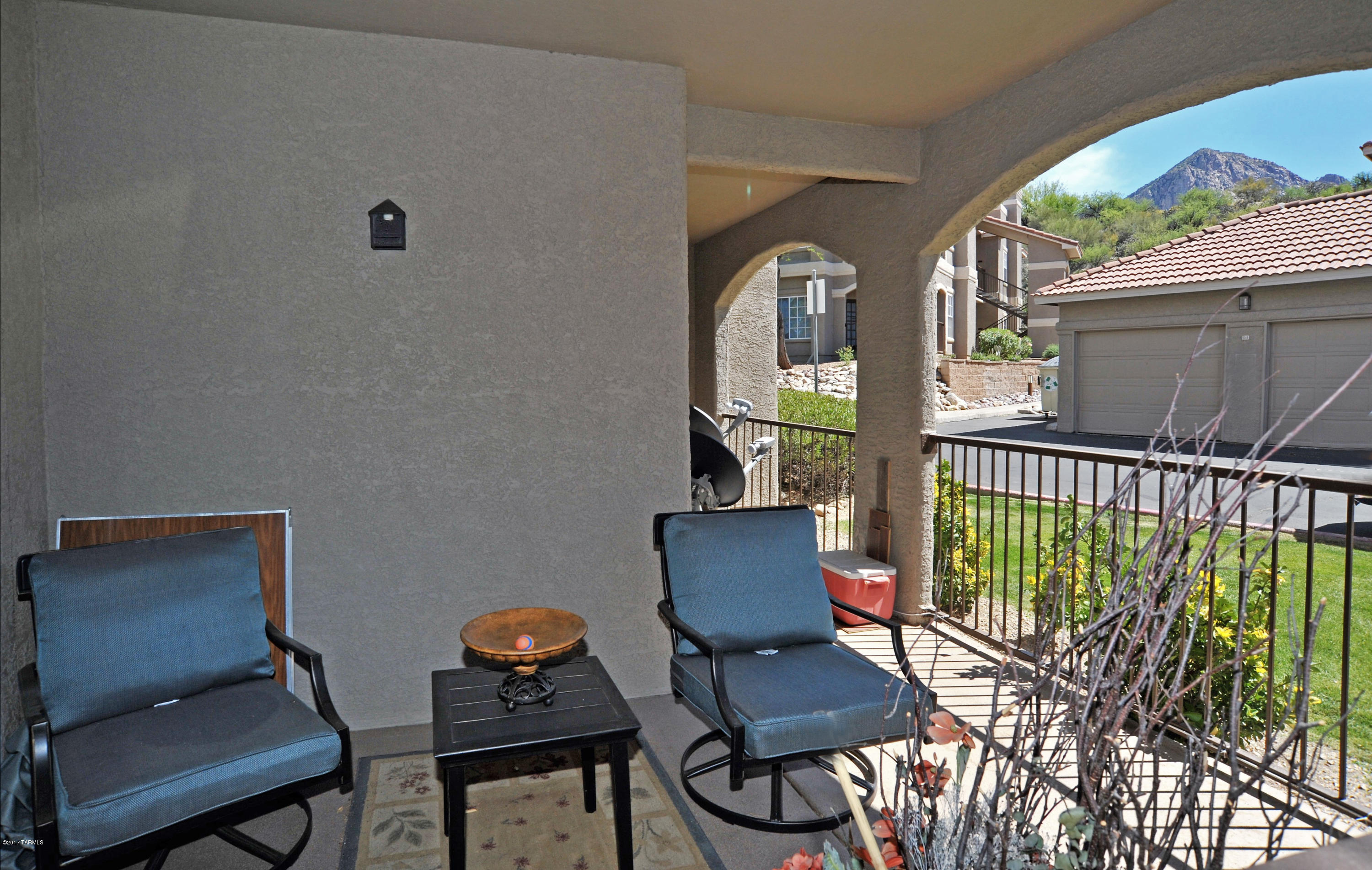 The Boulders at La Reserve Condominiums - Residential